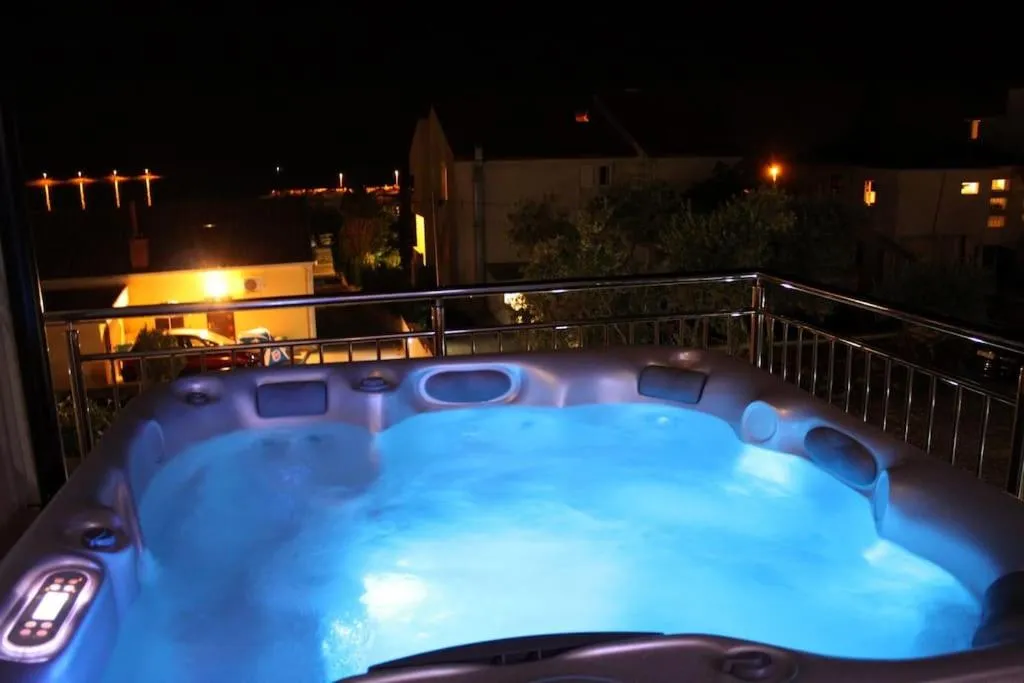 Night in Kristal Paris Resort