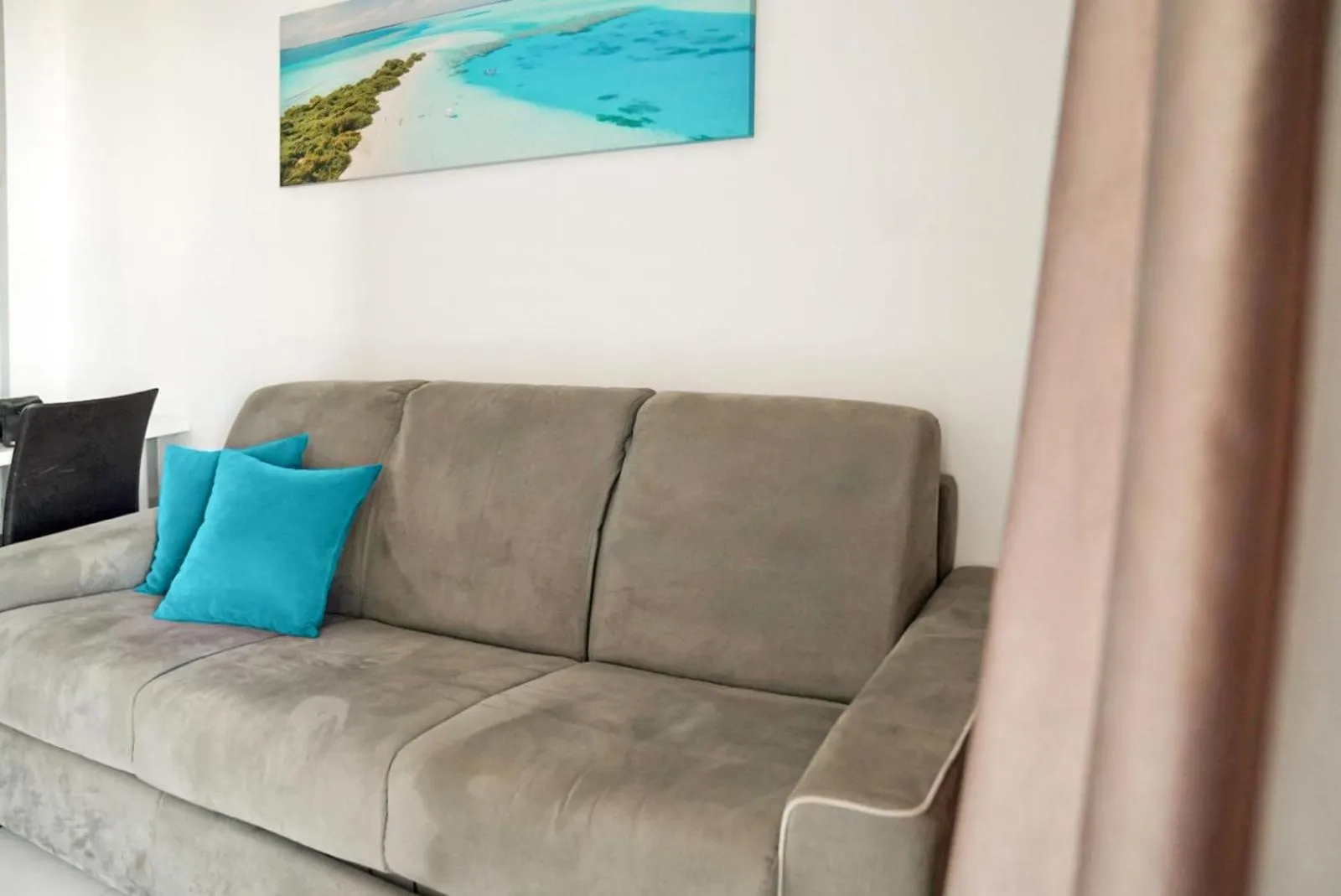 Living room in Kristal Paris Resort