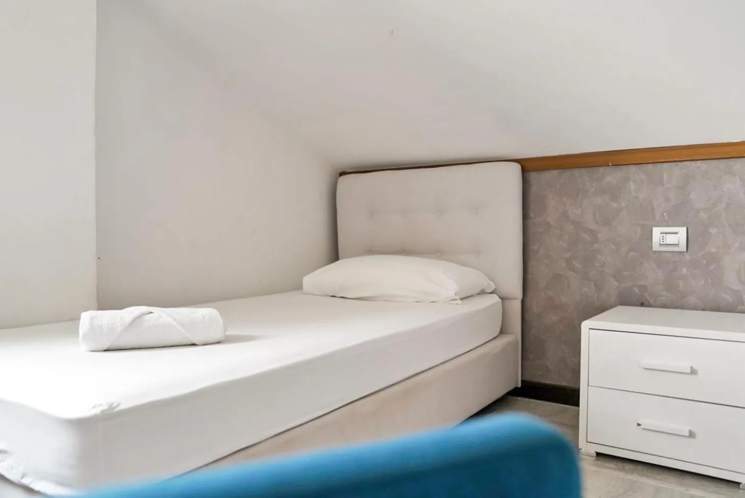 Bed in Kristal Paris Resort