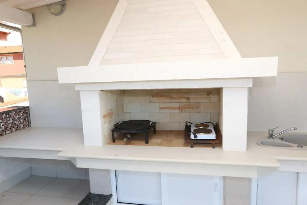 BBQ facilities in Kristal Paris Resort