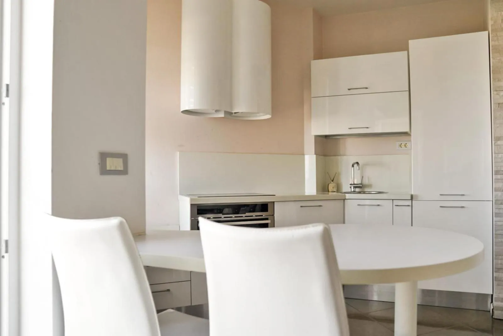 Kitchen or kitchenette in Kristal Paris Resort