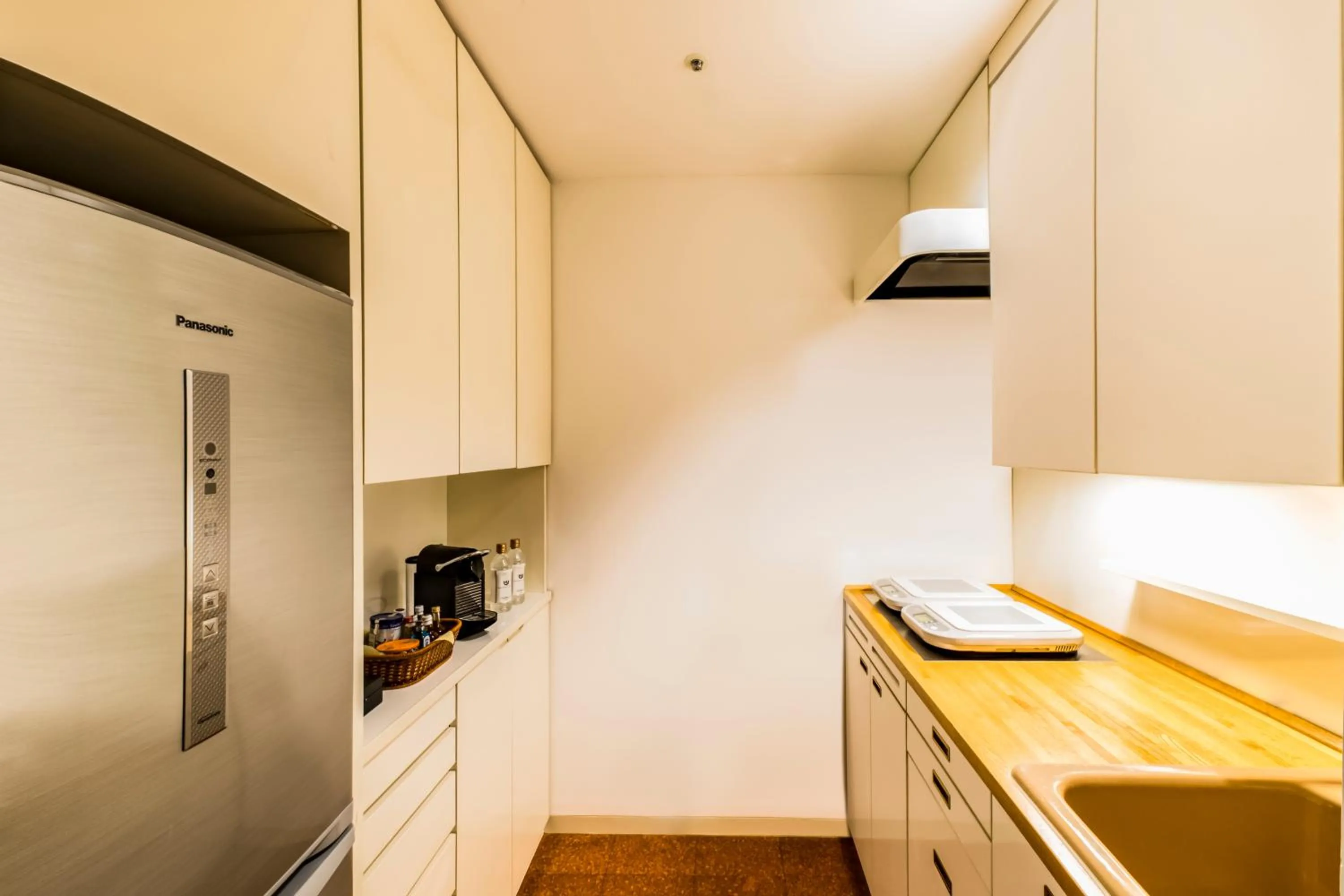 Photo of the whole room in Imperial Hotel Tokyo