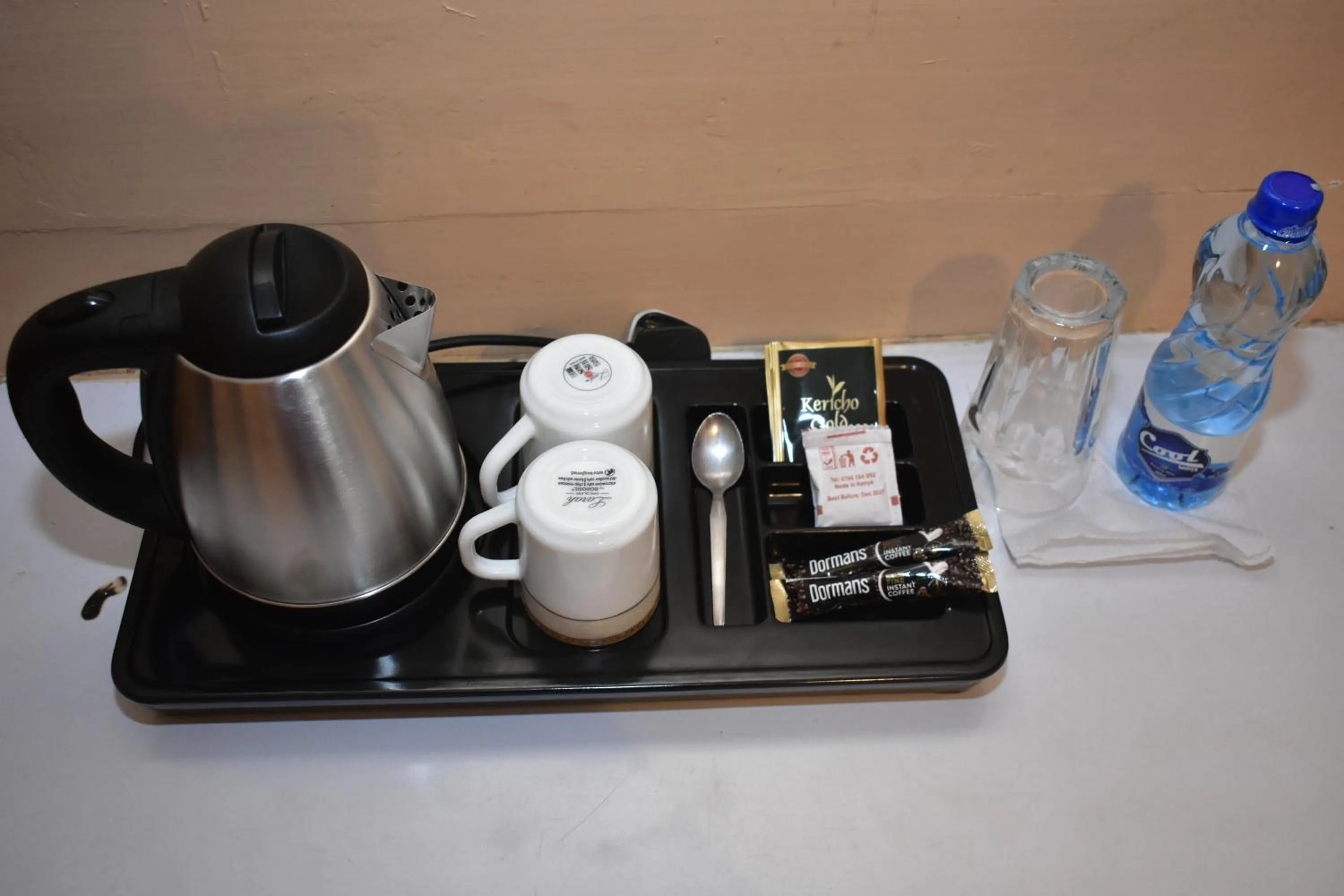 Coffee/tea facilities in Impala Hotel Parklands