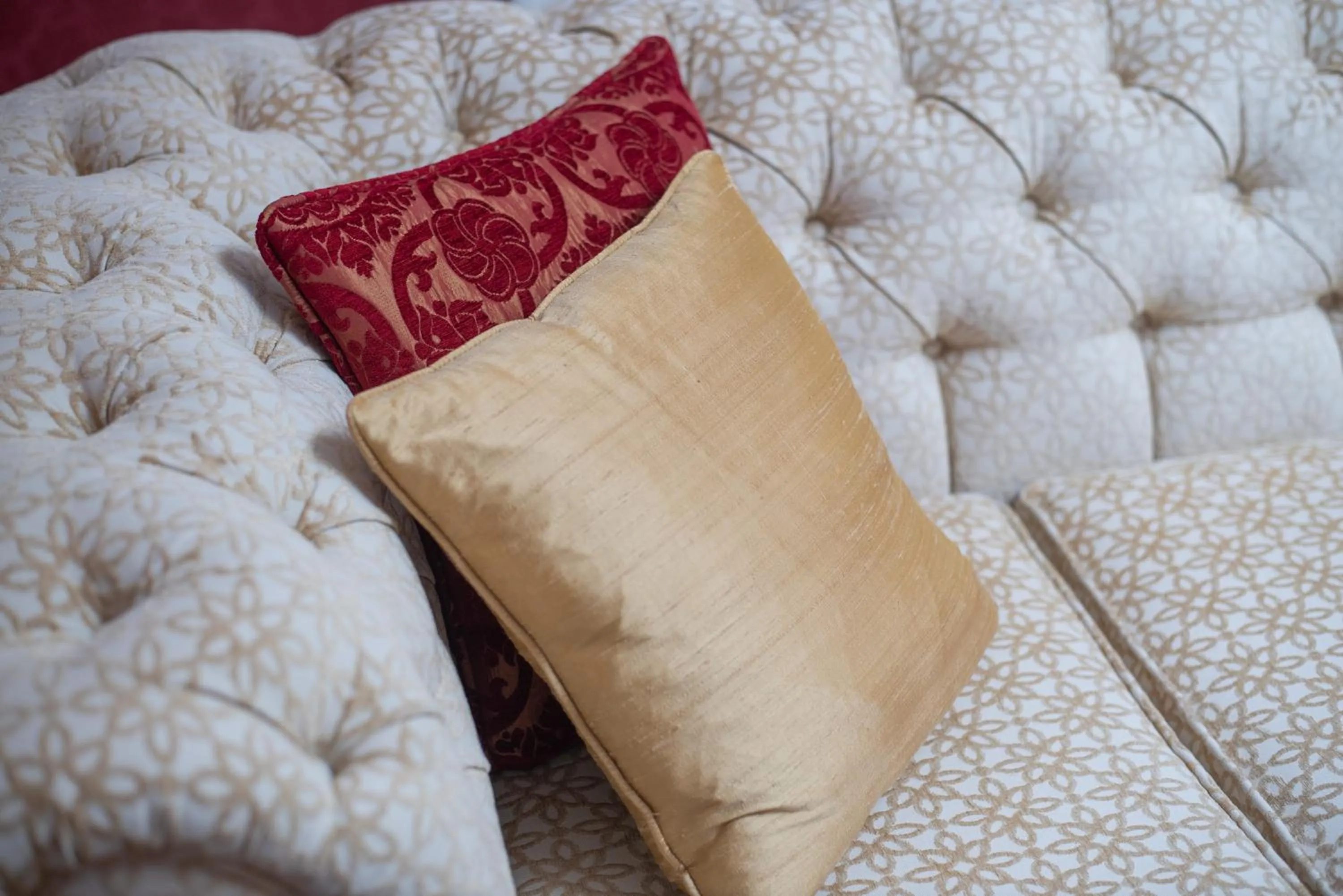 Living room, Bed in Florence Nightingale Suites at Lea Hurst