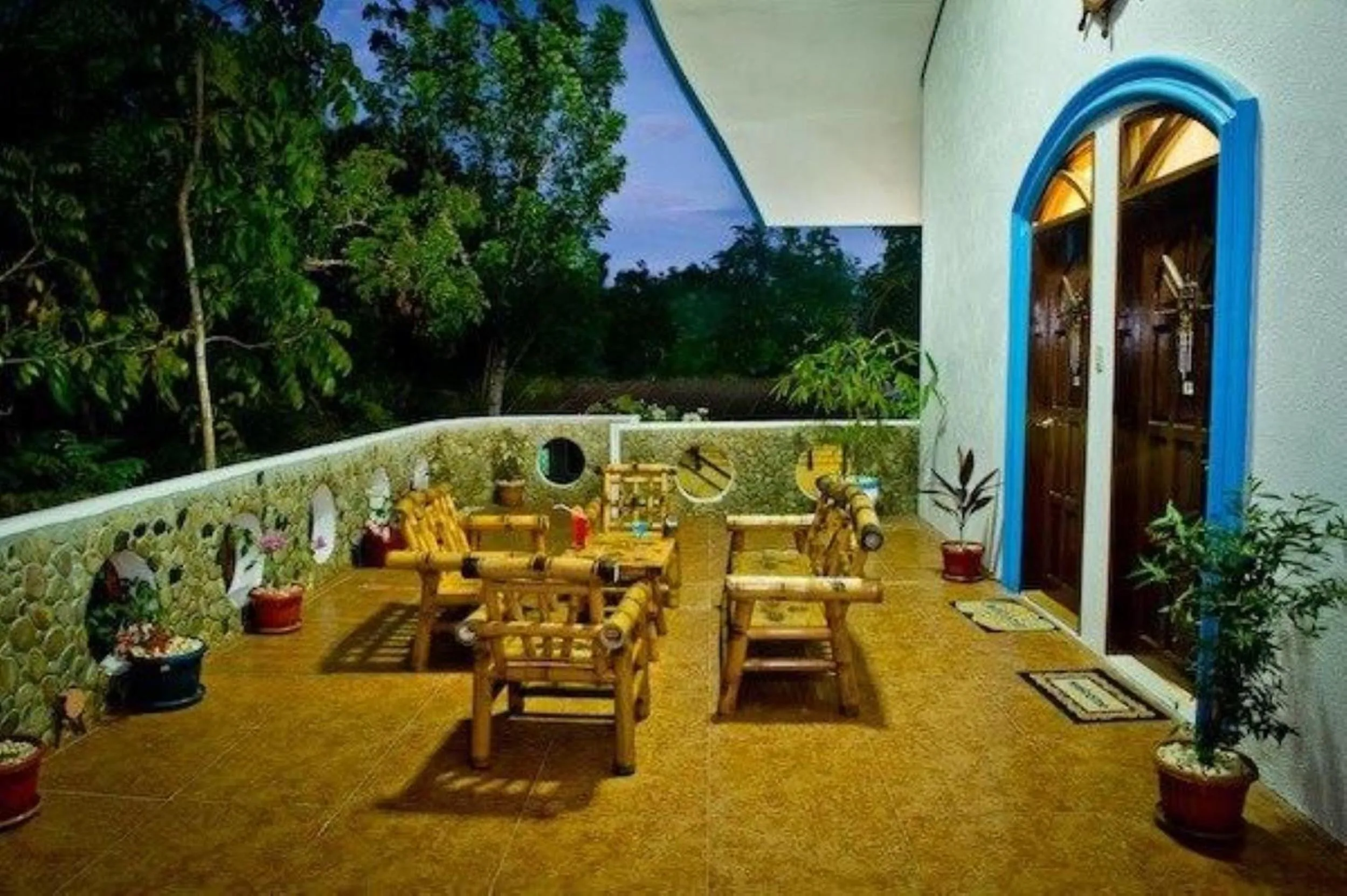 Balcony/Terrace in Floral Villarosa