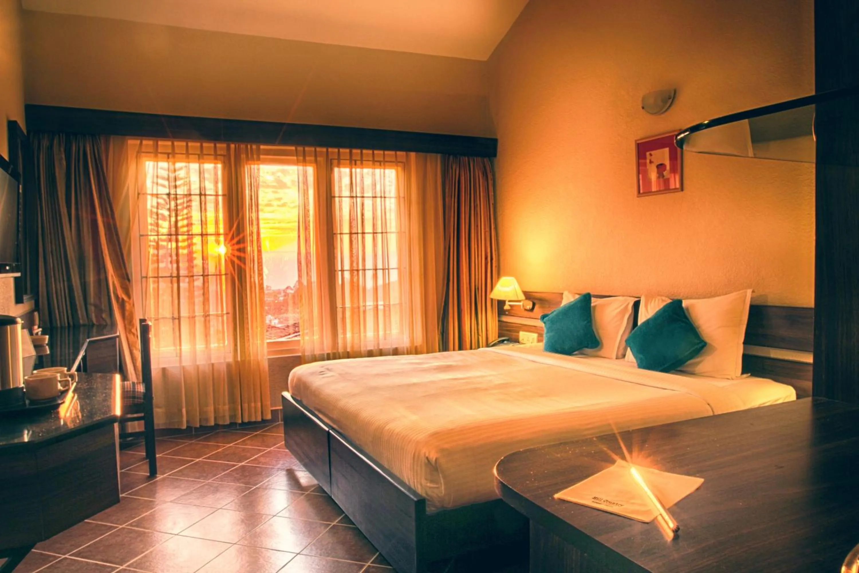 Deluxe Double Room in Green Pastures - A Hill Country Resort