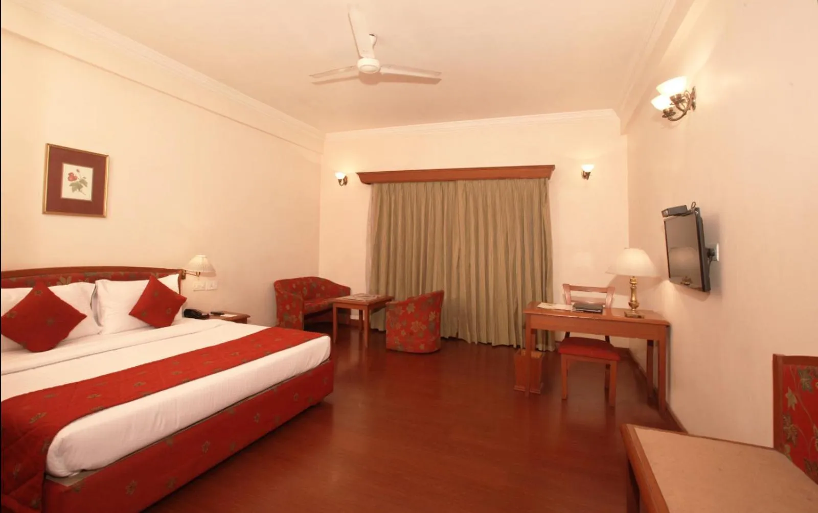Bed in Hotel Express Residency-Jamnagar