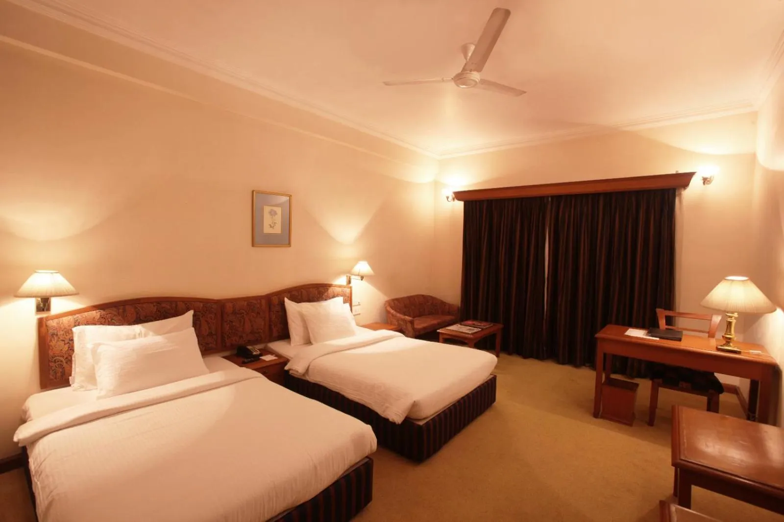 Bed in Hotel Express Residency-Jamnagar
