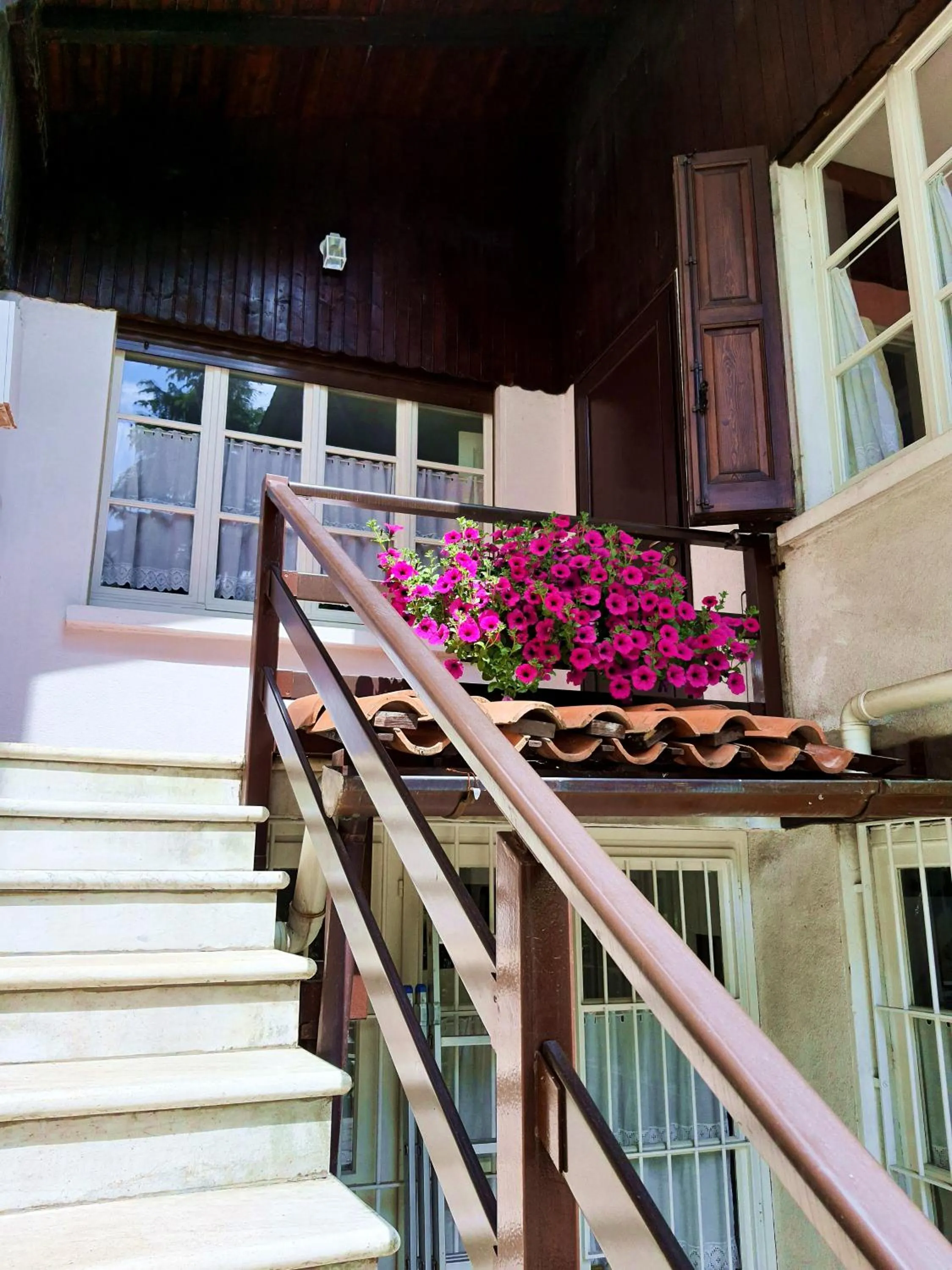 Property building in Villanuvola