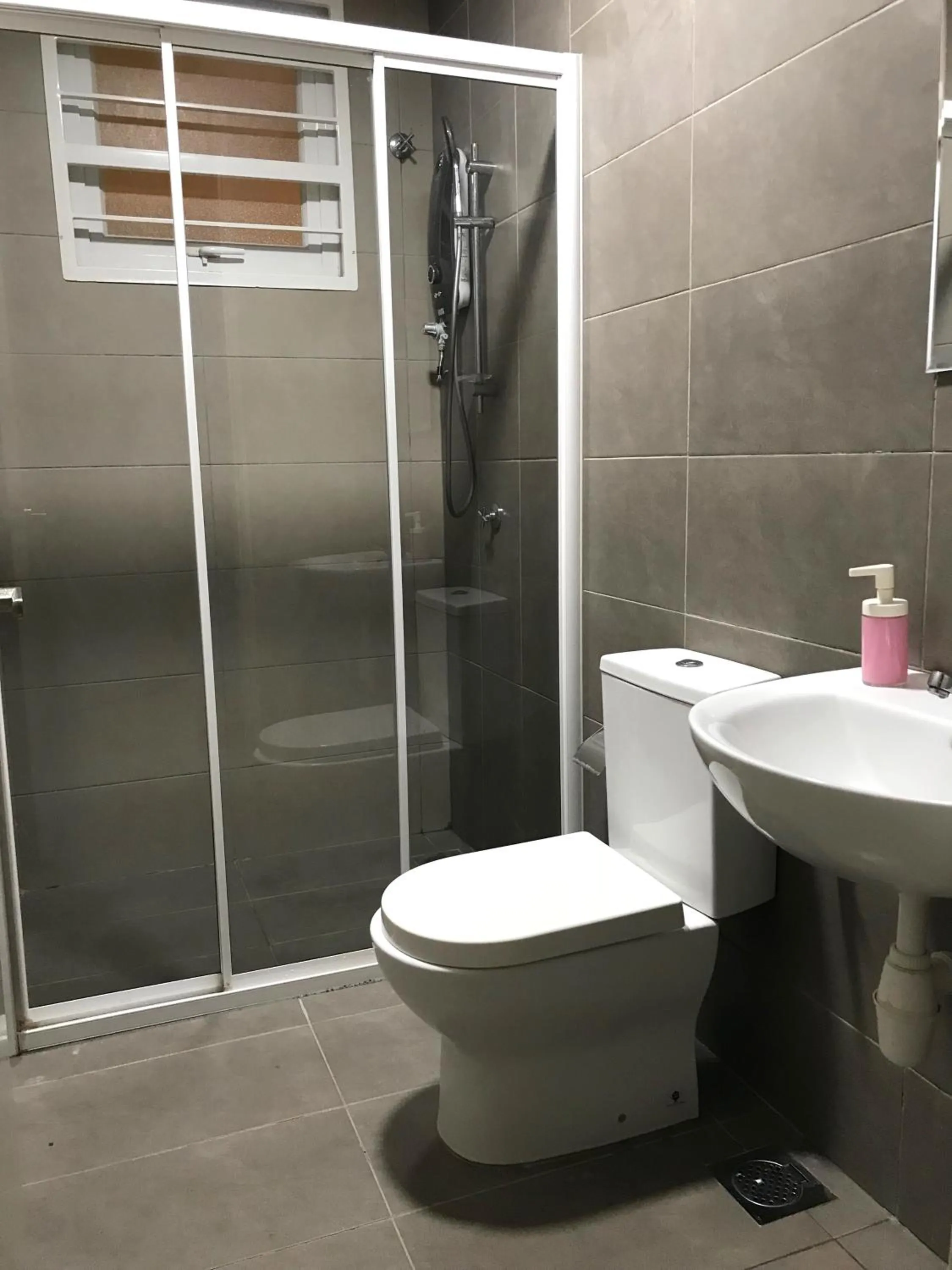 Shower in Fabulous Mutiara Ville Cyberjaya