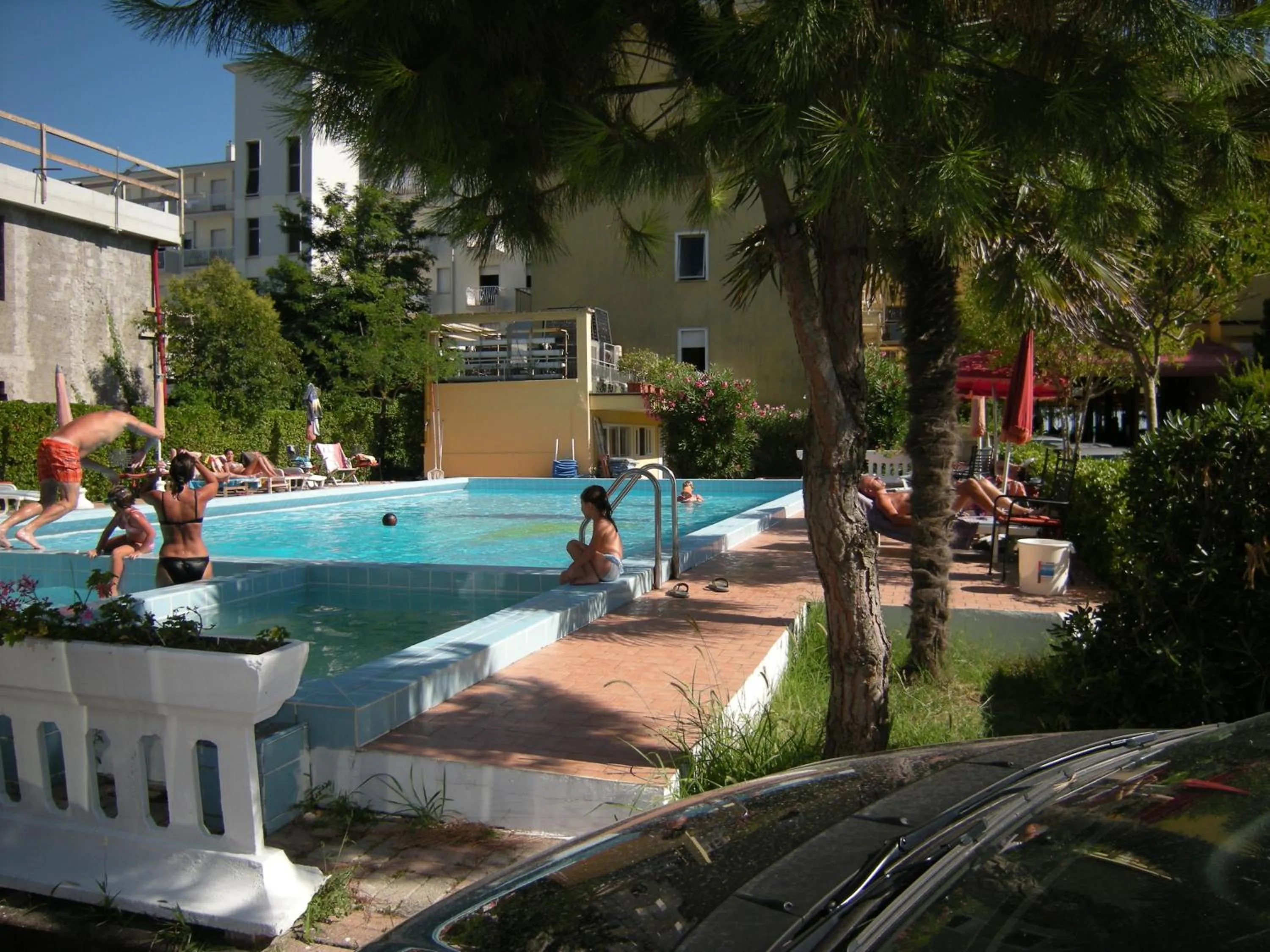 Day in Hotel Continental