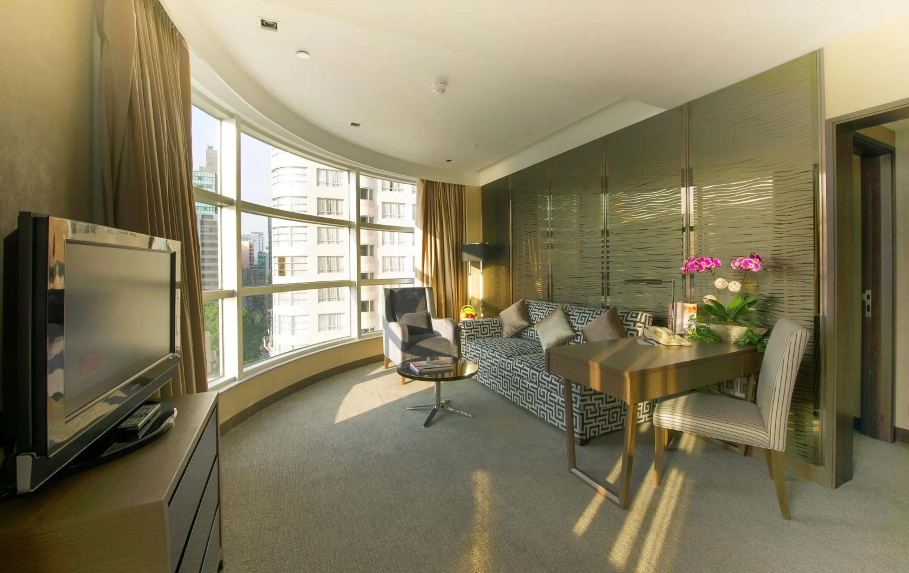 Living room in The Salisbury - YMCA of Hong Kong