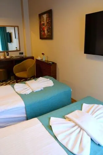 Bed in Pera Luna Residence