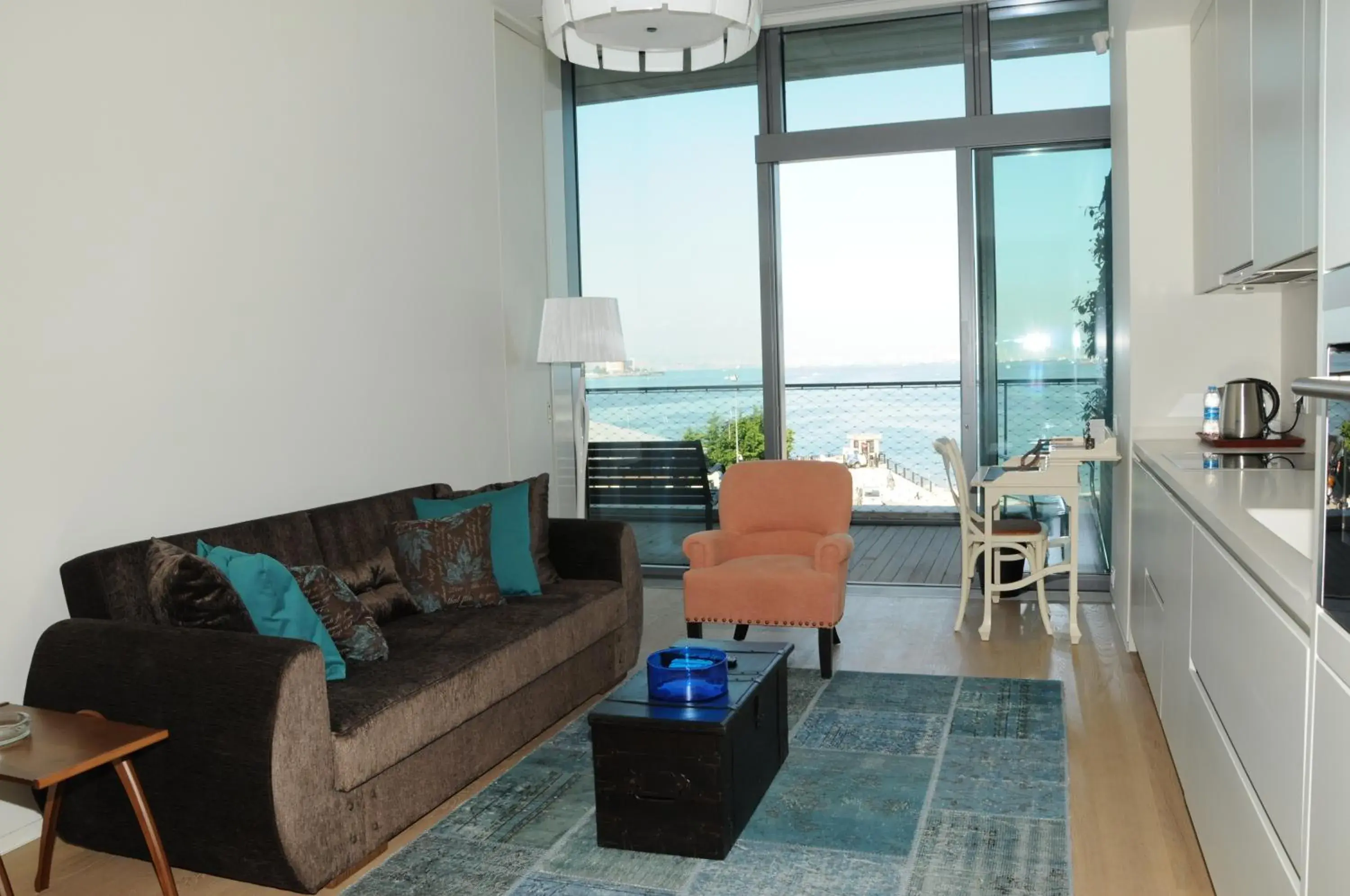 Family Apartment One Bedroom with Sea View in Ataköy Marina Park Hotel Residence Family Apartment One Bedroom with Sea View in Ataköy Marina Park Hotel Residence
