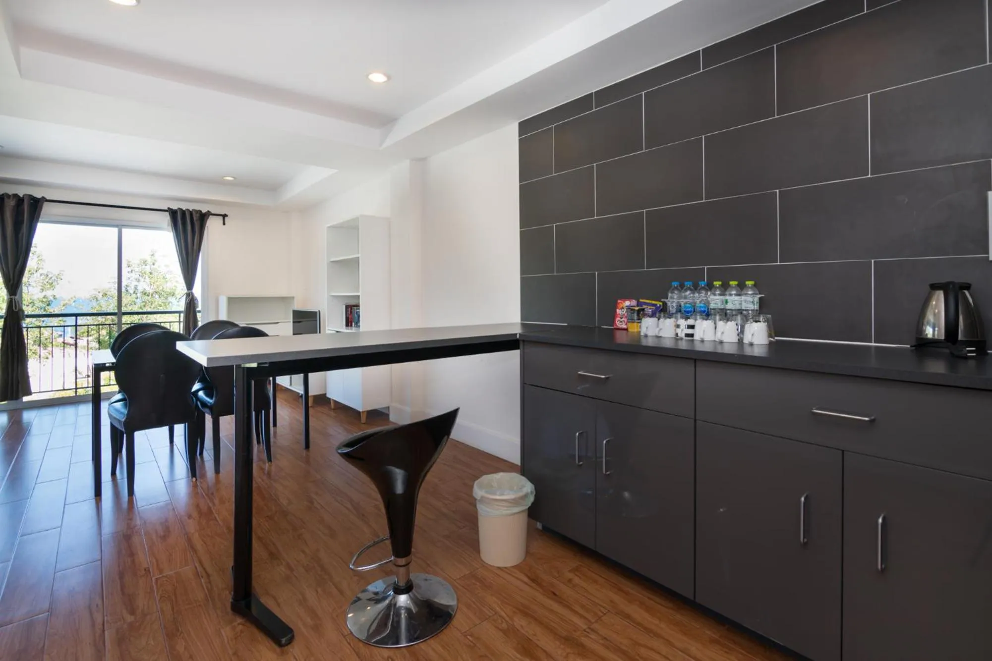 Dining area in Pandora