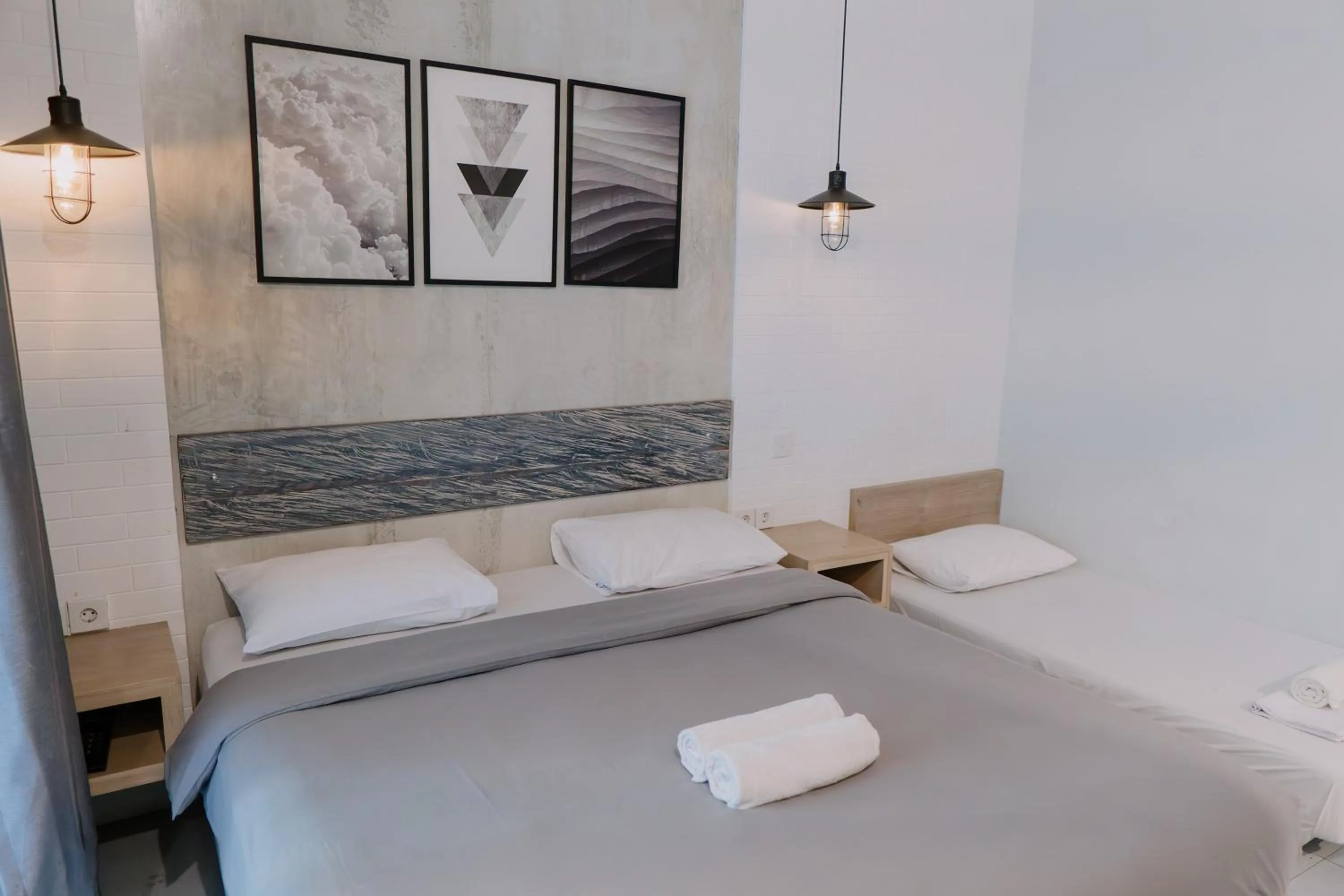 Bedroom, Bed in Gemini Star Hotel Kuta