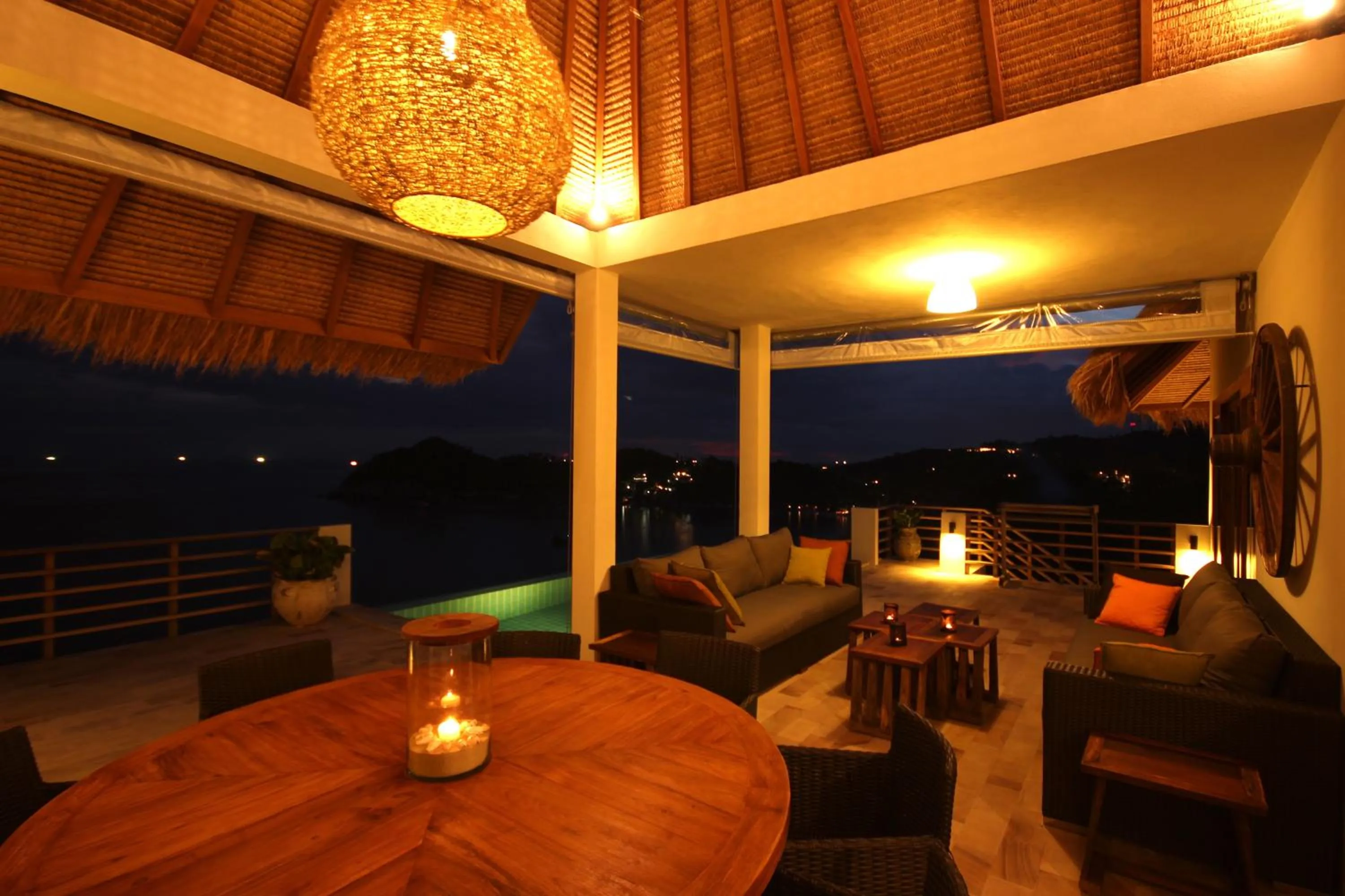Dining area in Villas Sabai Jai