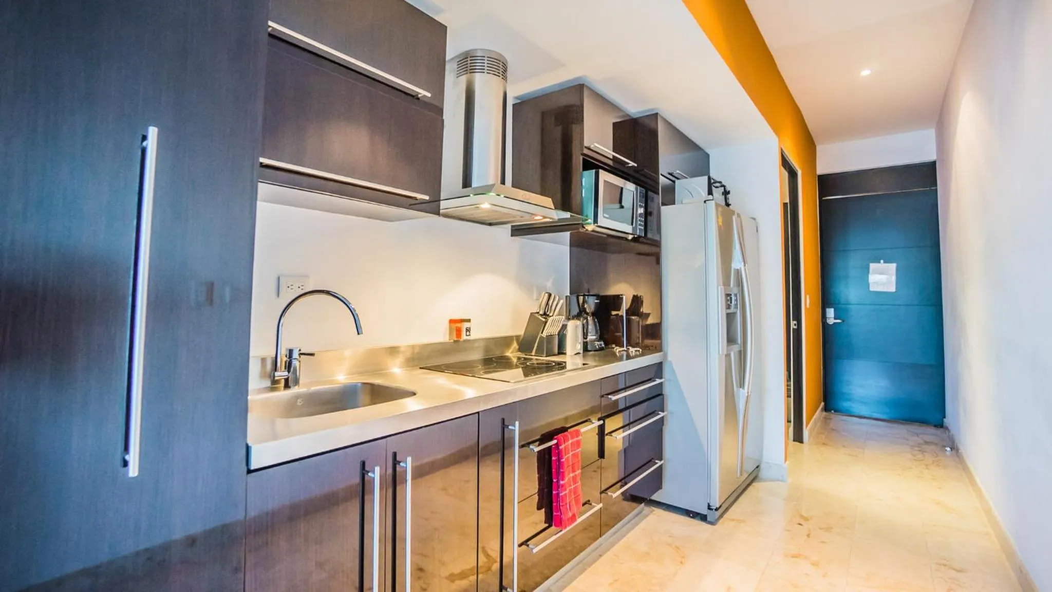 Kitchen or kitchenette in La Brisa Condo by BVR