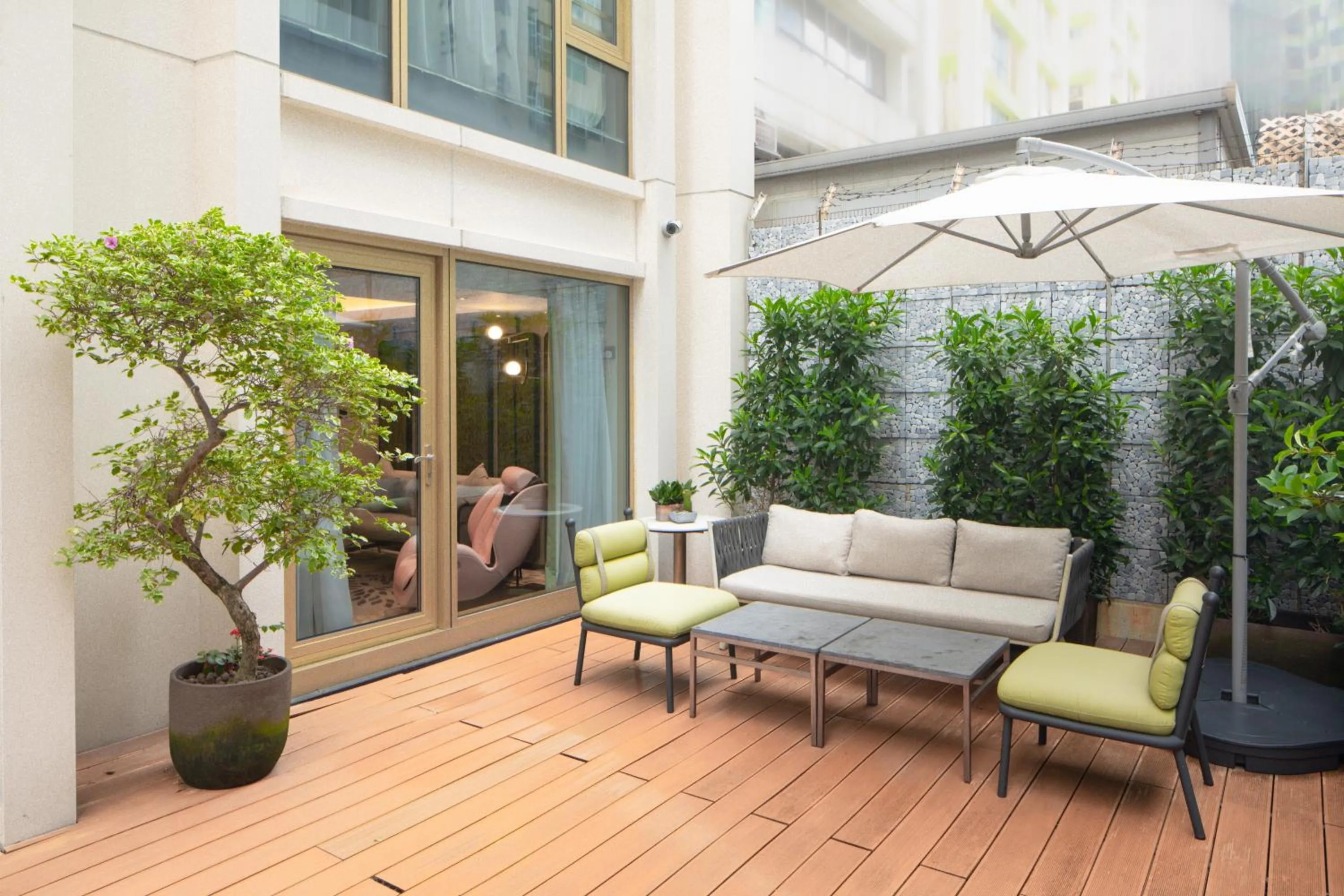 Balcony/Terrace in OASIS AVENUE - A GDH HOTEL