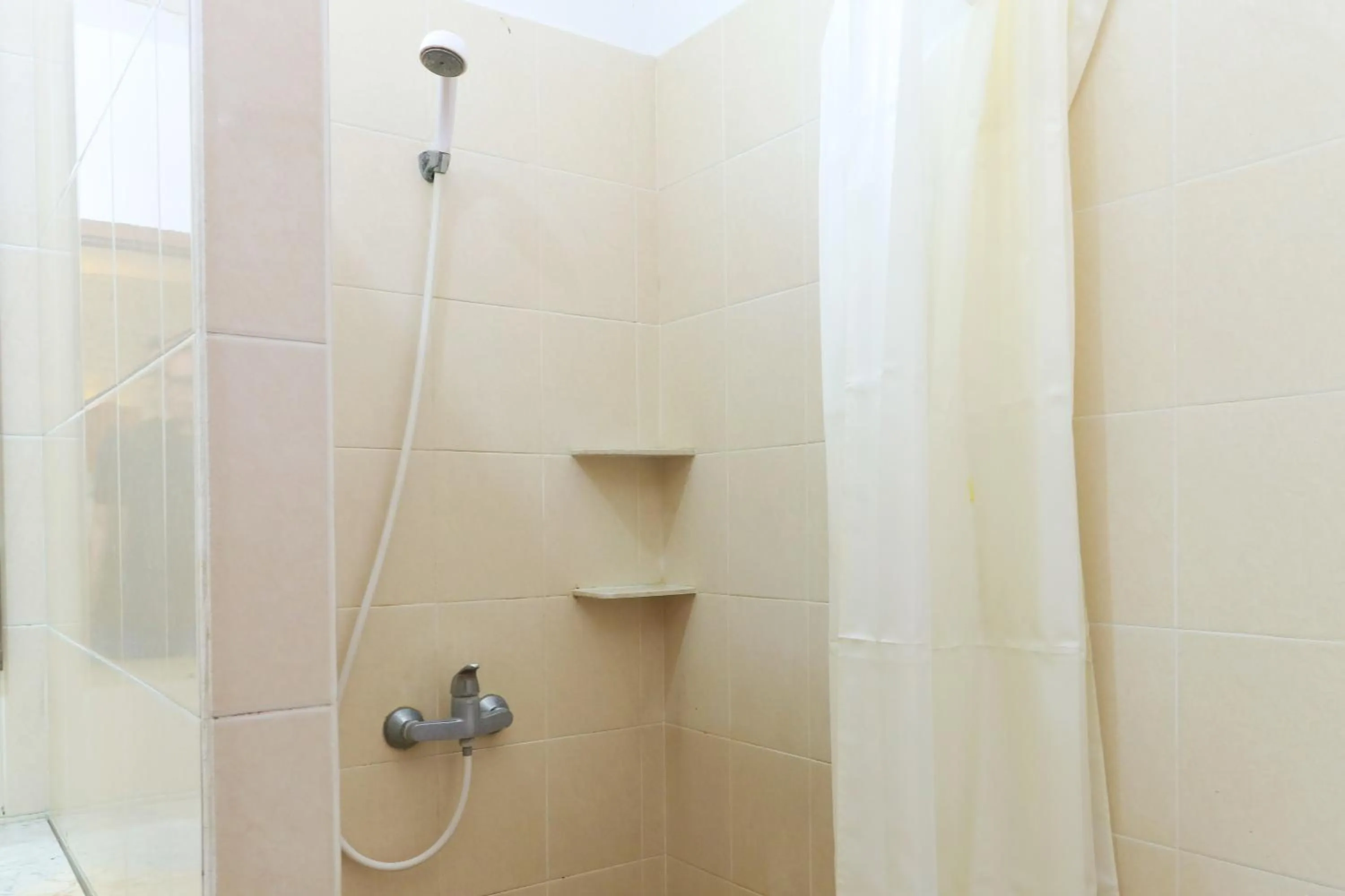 Bathroom in Ayu Lili Garden Hotel Kuta