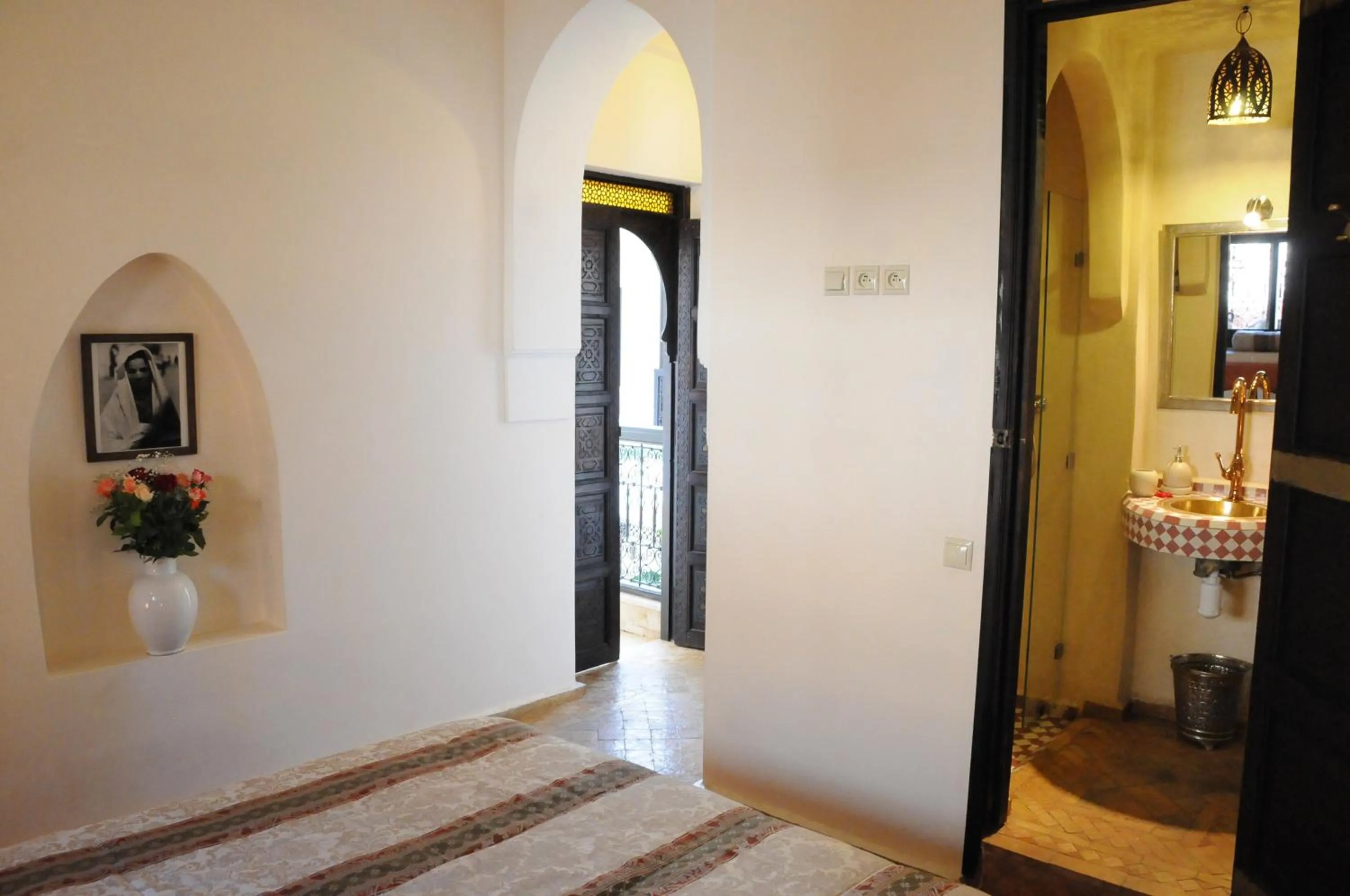 Shower, Bed in Riad Haraka