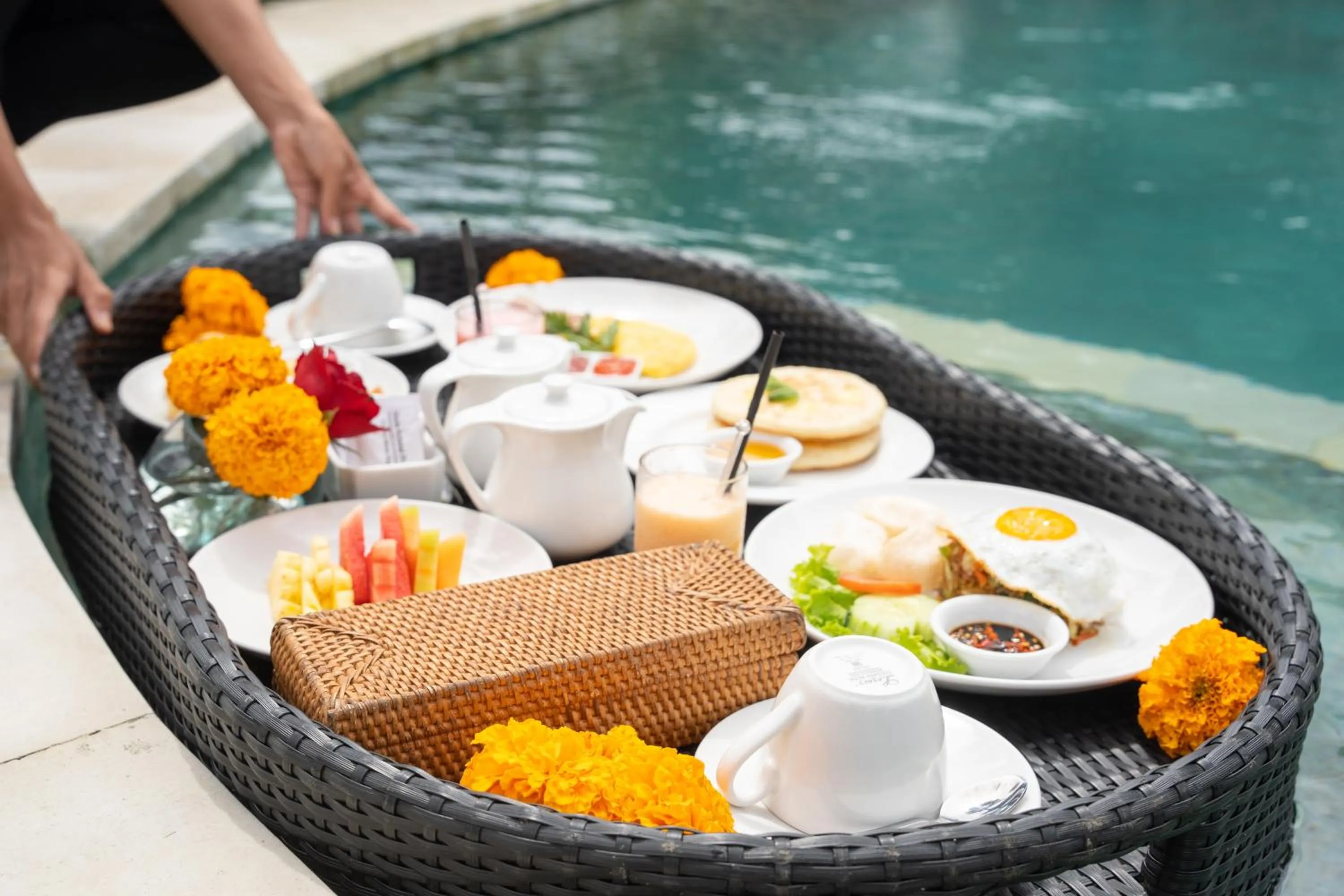 Food and drinks in Uma Sebatu Villa Ubud