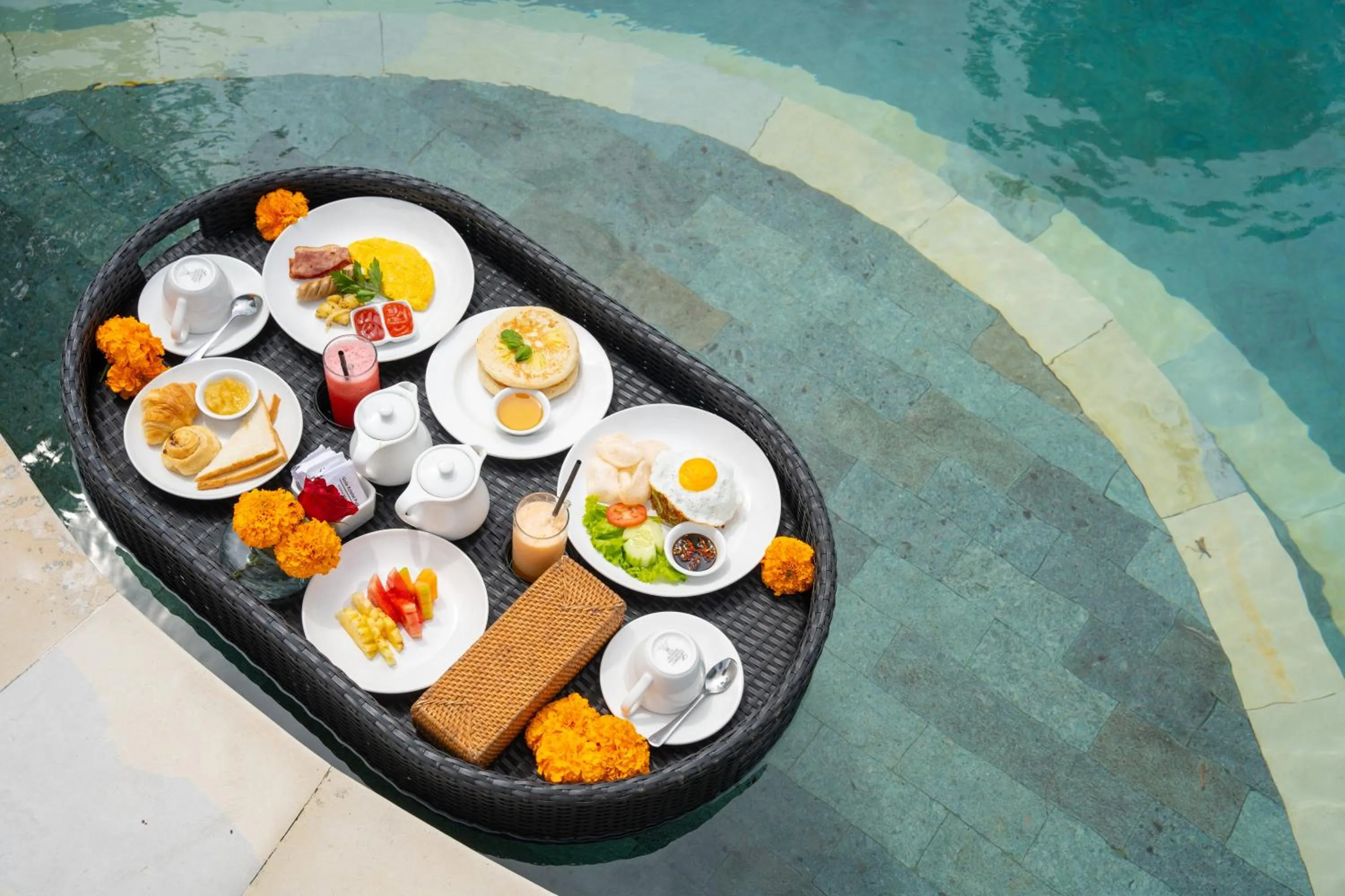 Buffet breakfast in Uma Sebatu Villa Ubud