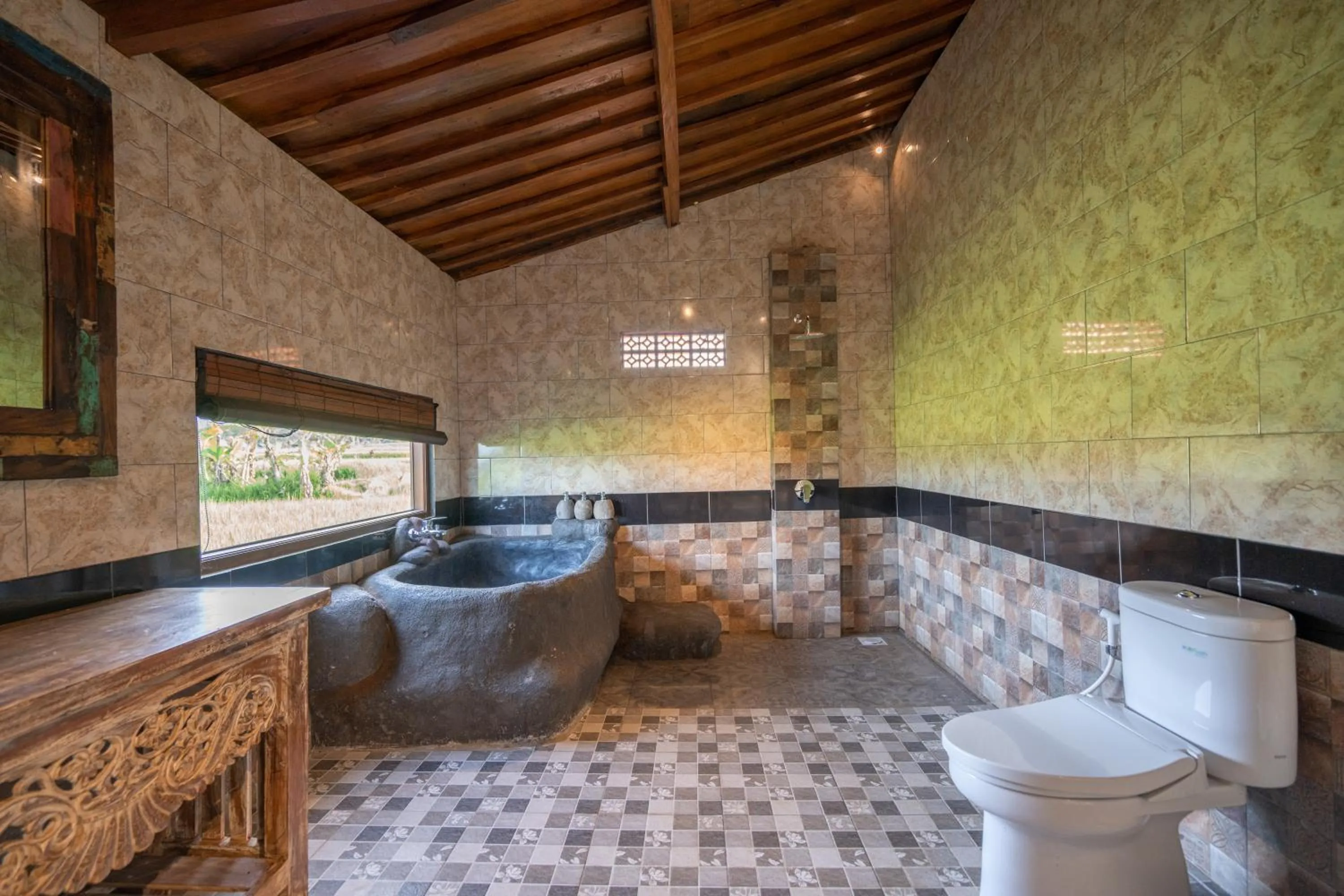 Toilet in Uma Sebatu Villa Ubud