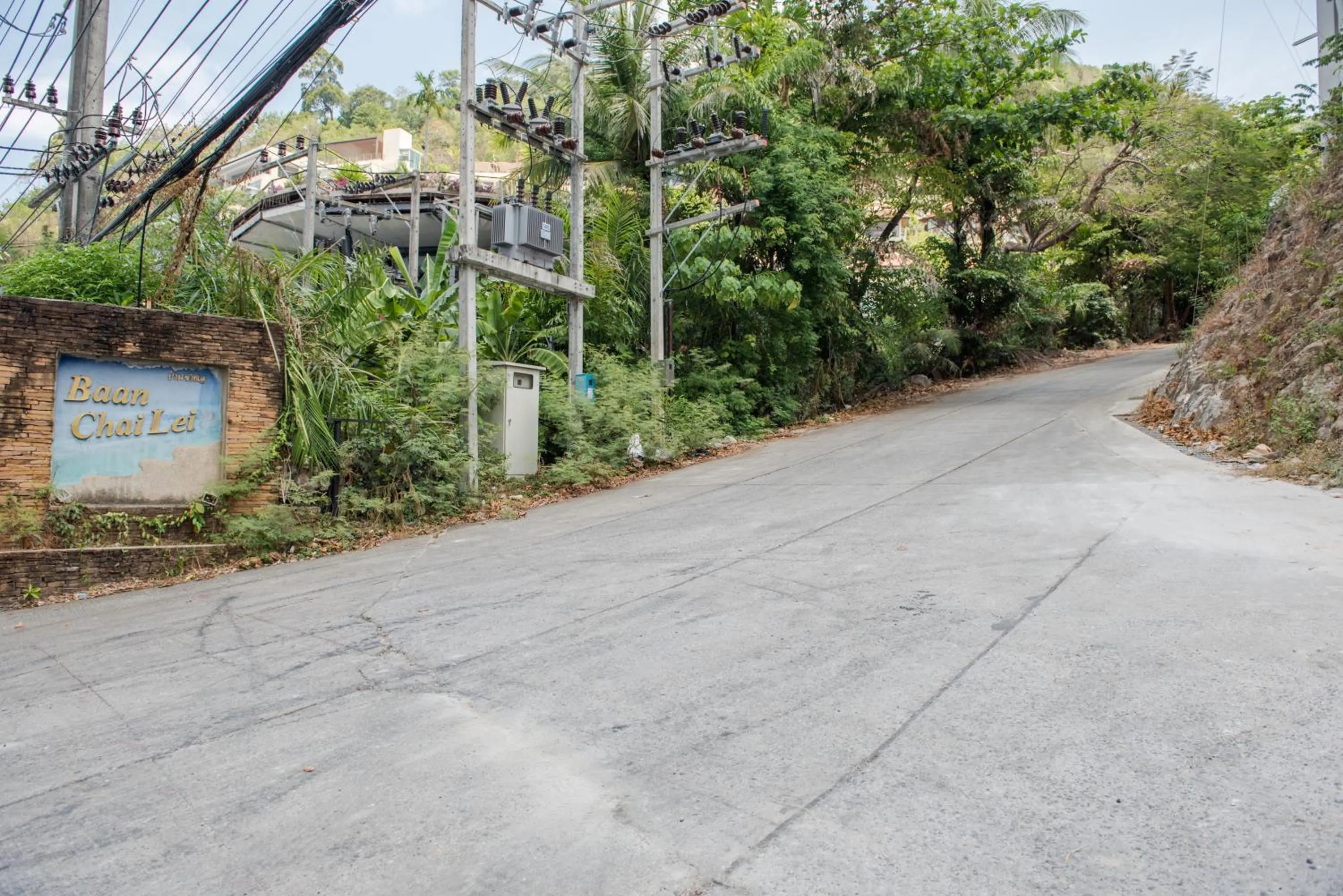 Street view in Marina Gallery Resort-KACHA-Kalim Bay by Sugar Marina Boutique Hotels