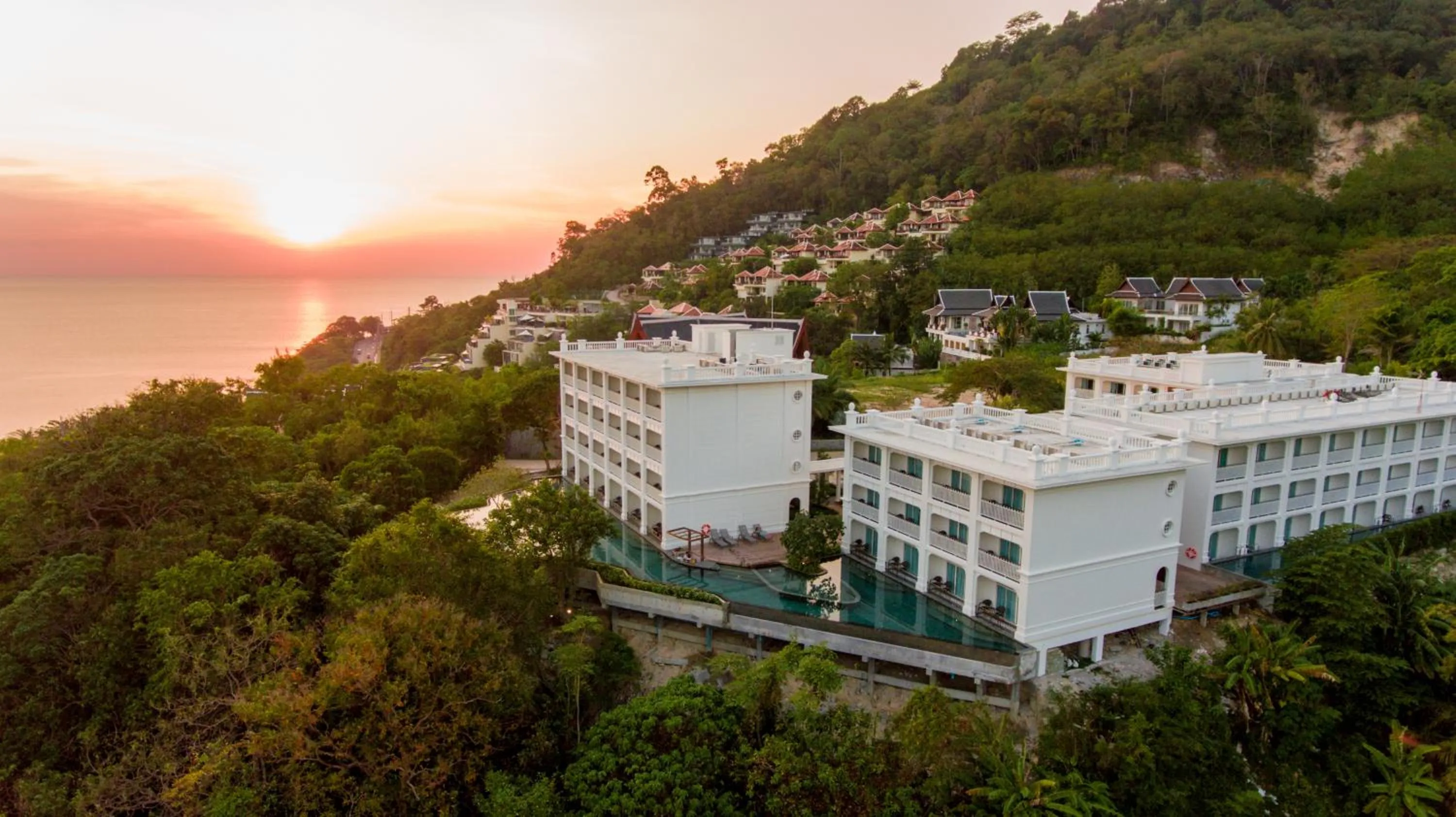 Property building in Marina Gallery Resort-KACHA-Kalim Bay by Sugar Marina Boutique Hotels