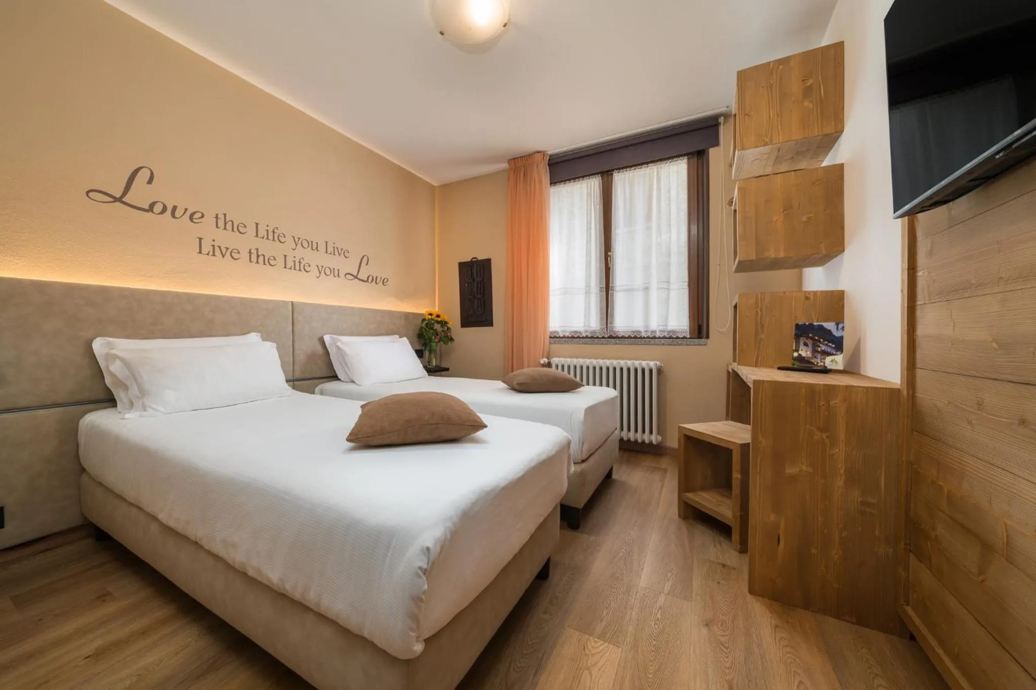 Bedroom, Bed in Hotel Oasi Verde