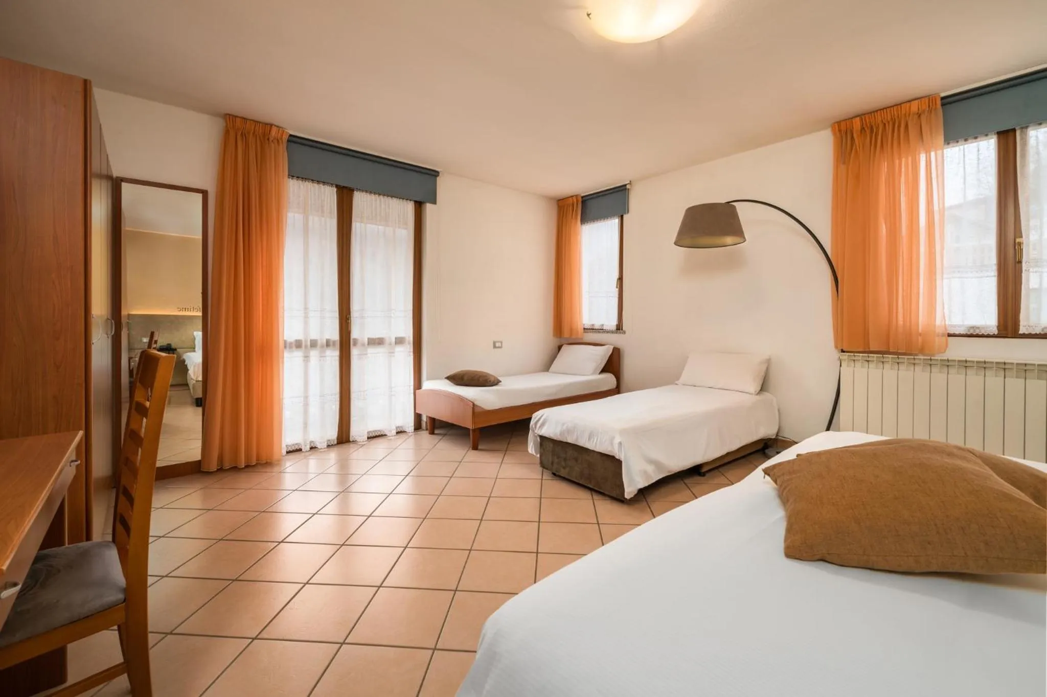 Bedroom, Bed in Hotel Oasi Verde