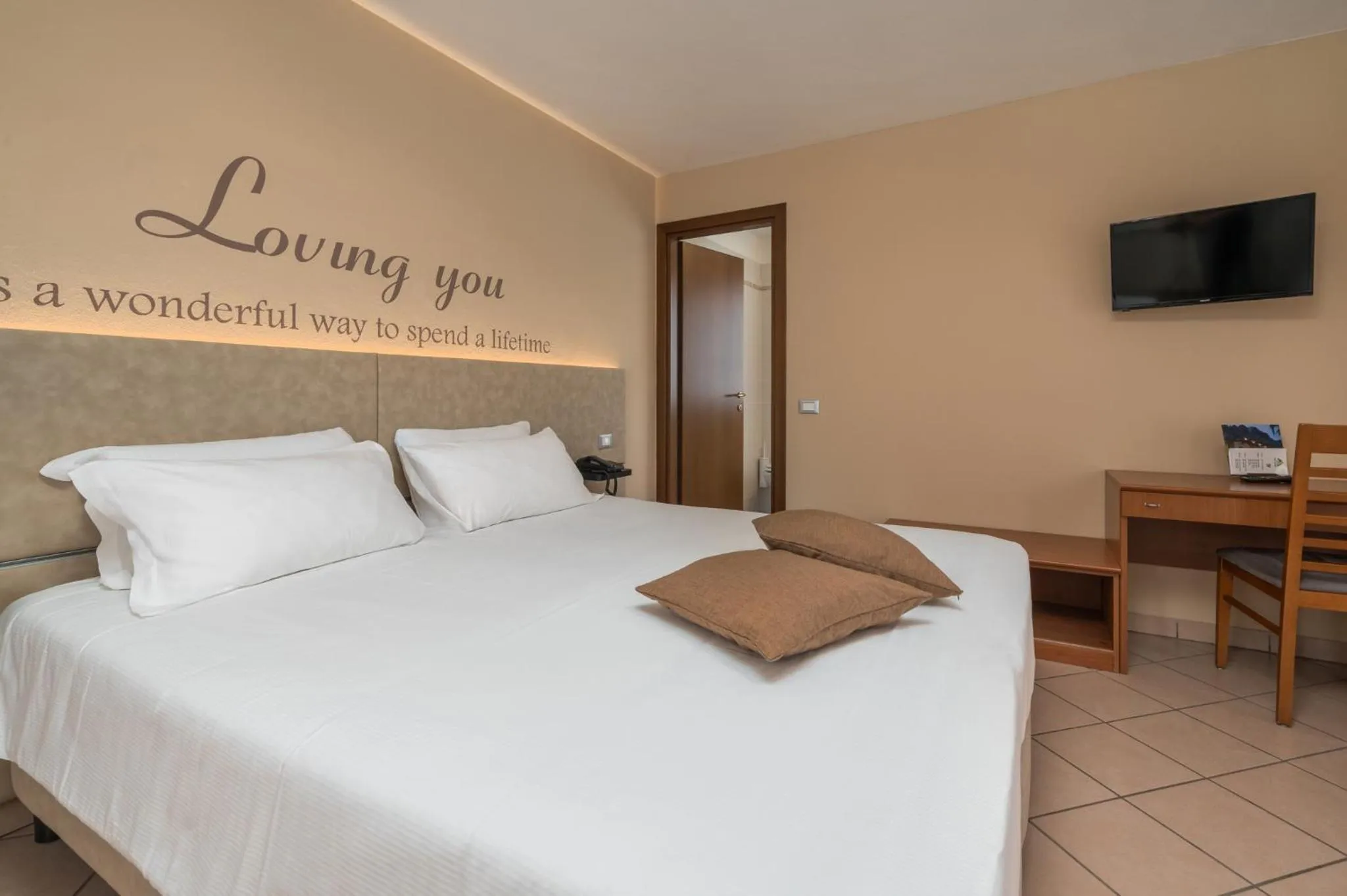 Bedroom, Bed in Hotel Oasi Verde