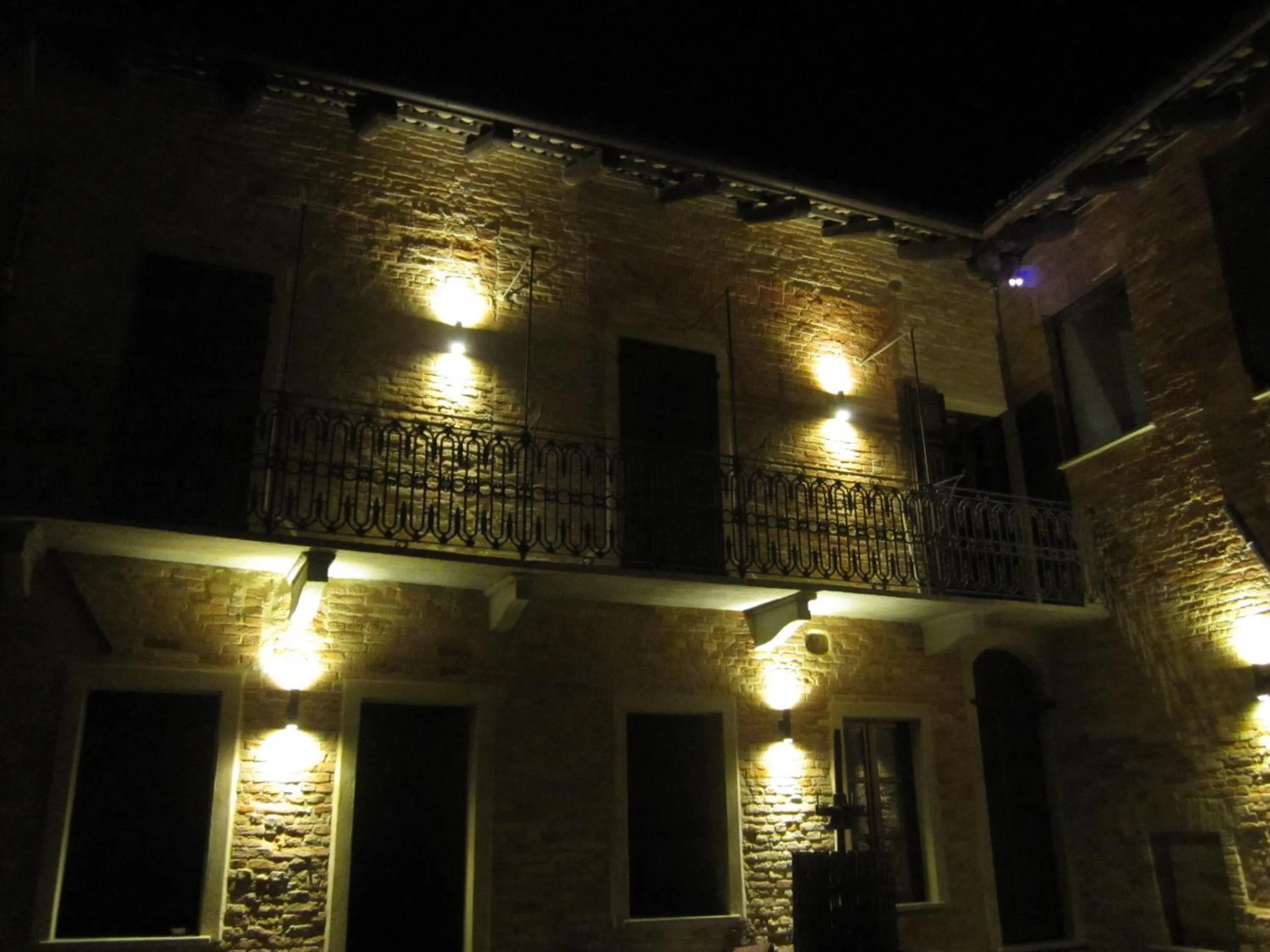 Facade/entrance in Dimora Cortese