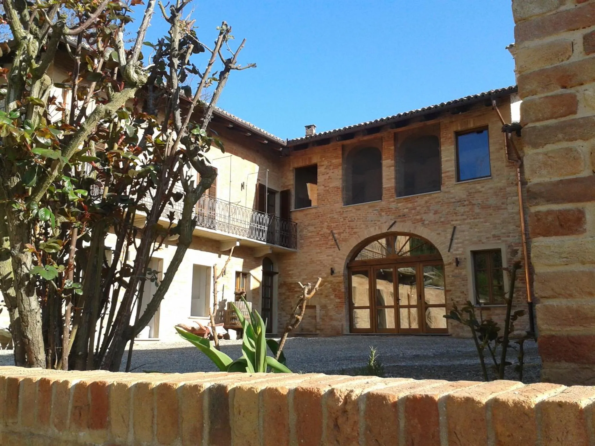 Facade/entrance in Dimora Cortese