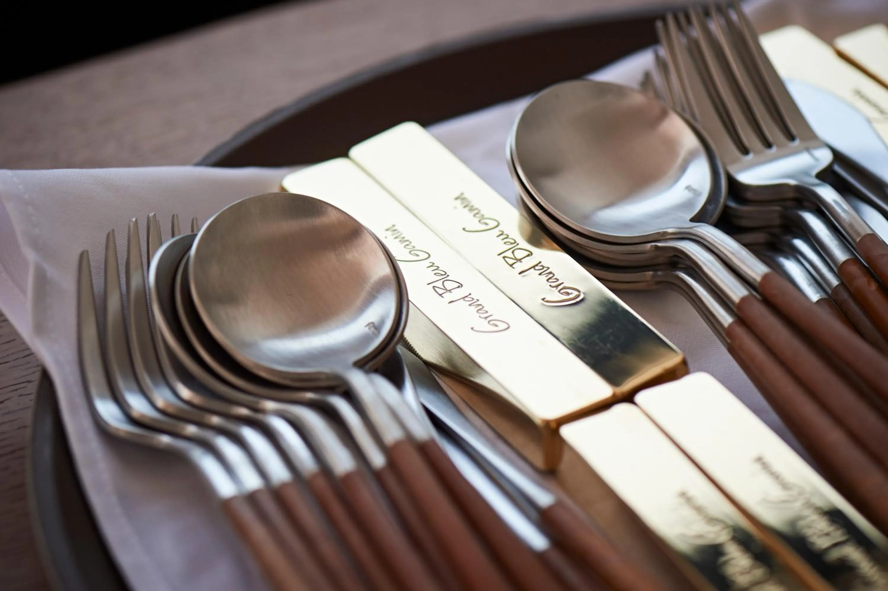 Restaurant/places to eat in Grand Bleu Gamin