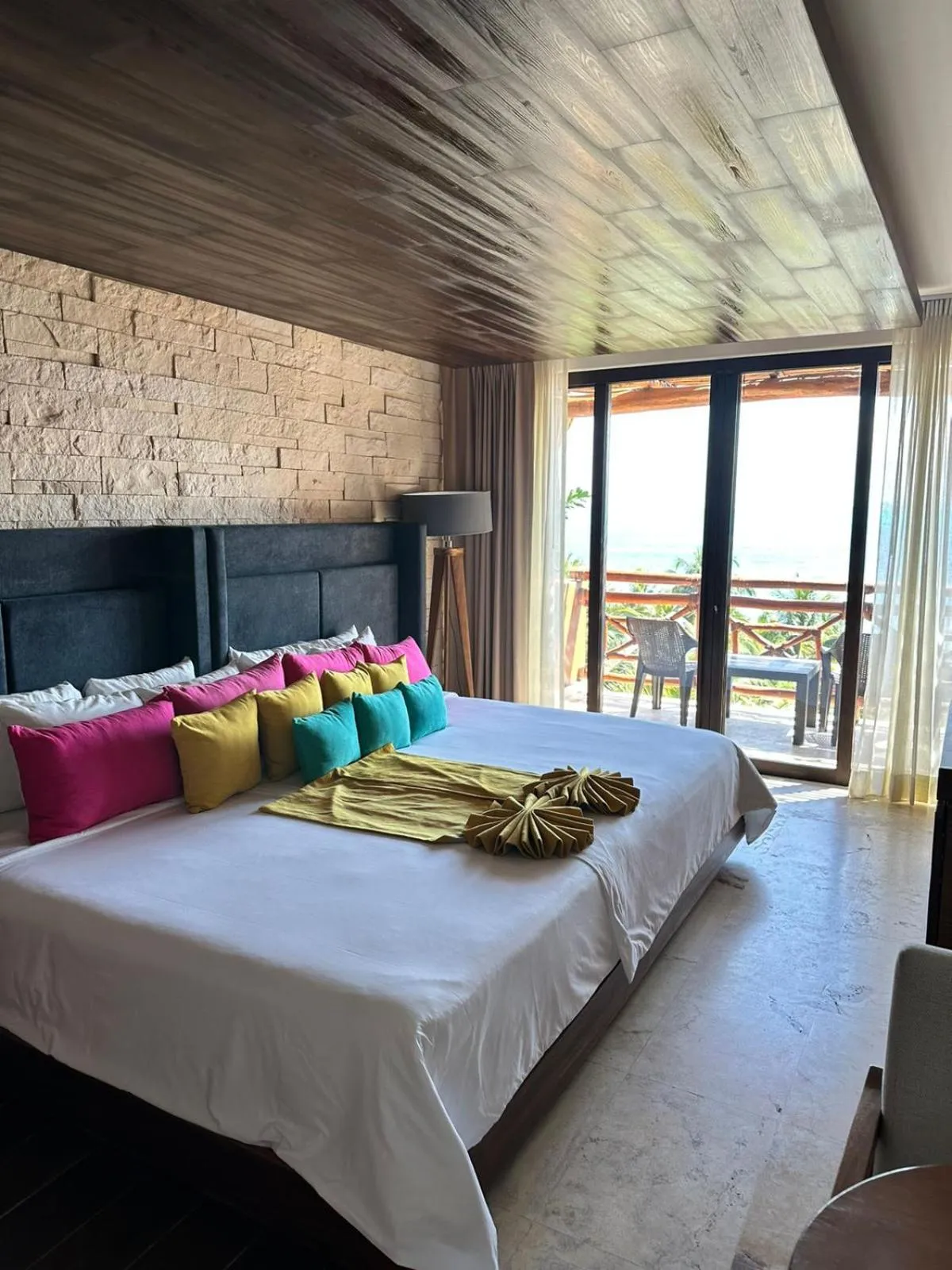 Bed in Hotel Beló Isla Mujeres - All Inclusive - Sargassum Free