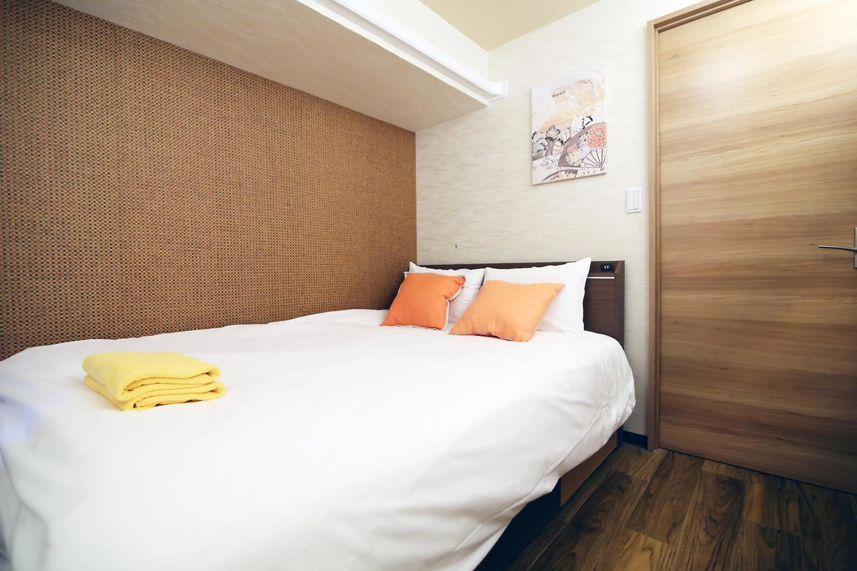 Bed in Shinjuku Tenjin 4F