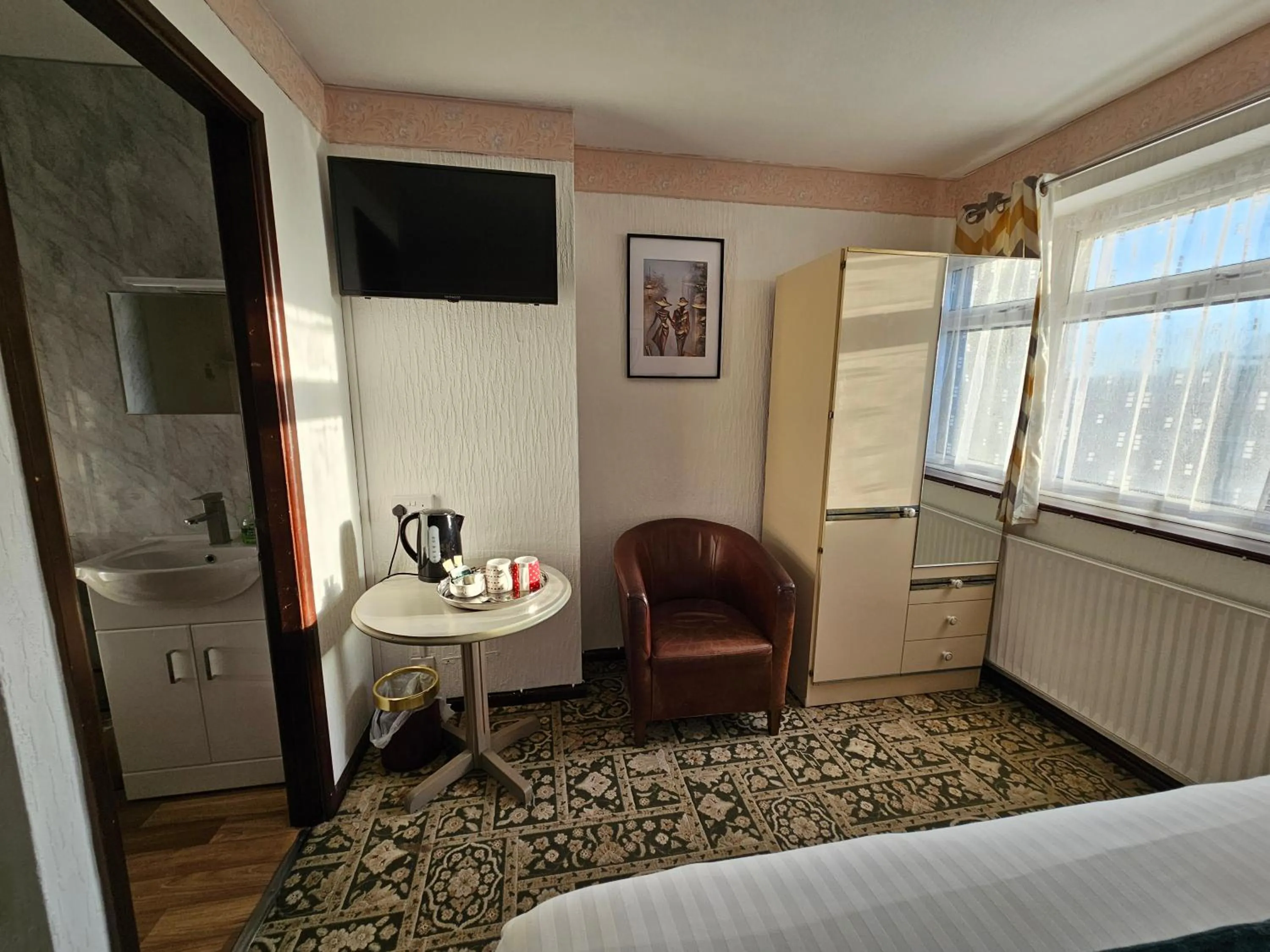 Bedroom, Bed in Collingwood Hotel