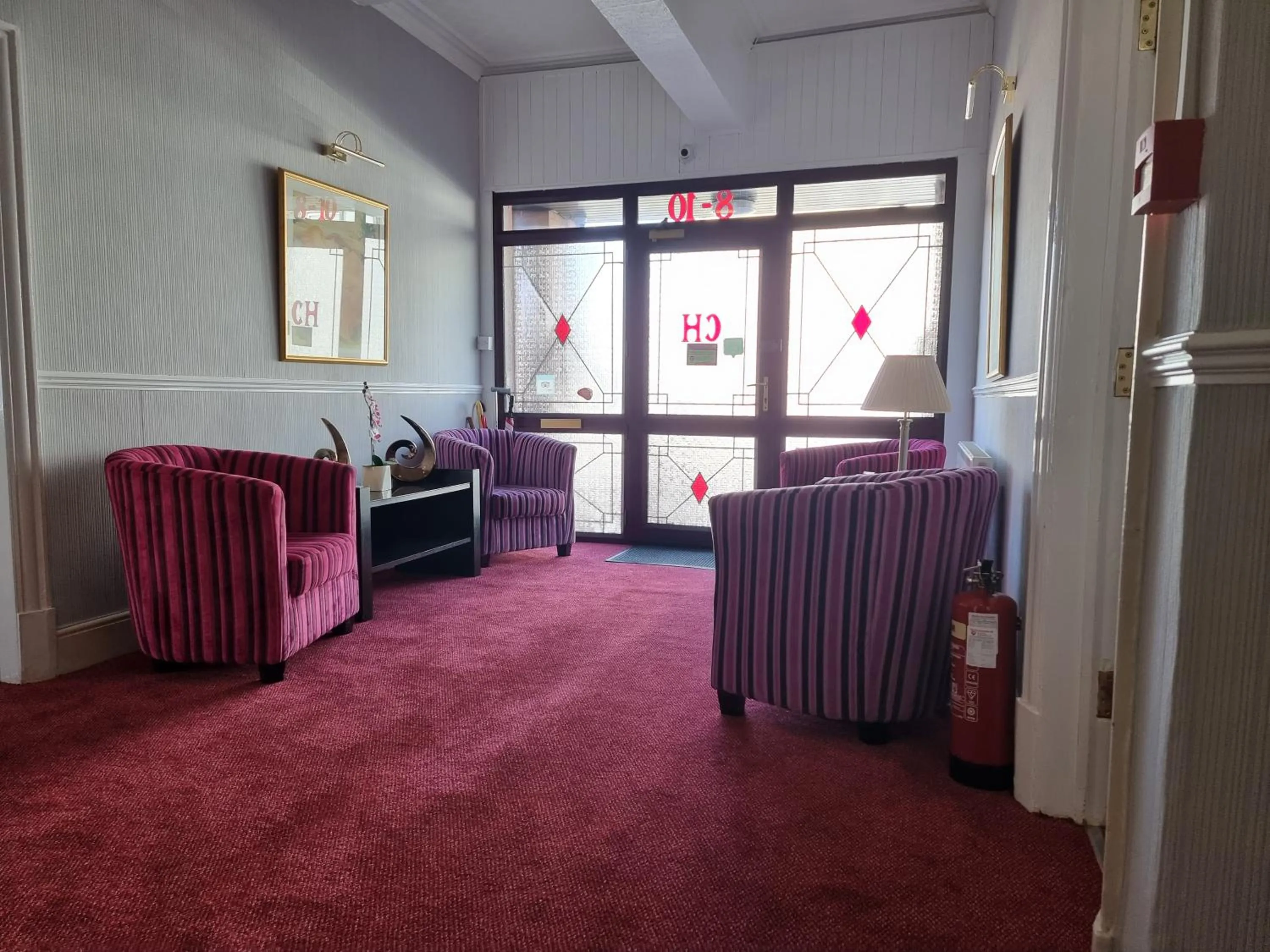 Facade/entrance, Bed in Collingwood Hotel