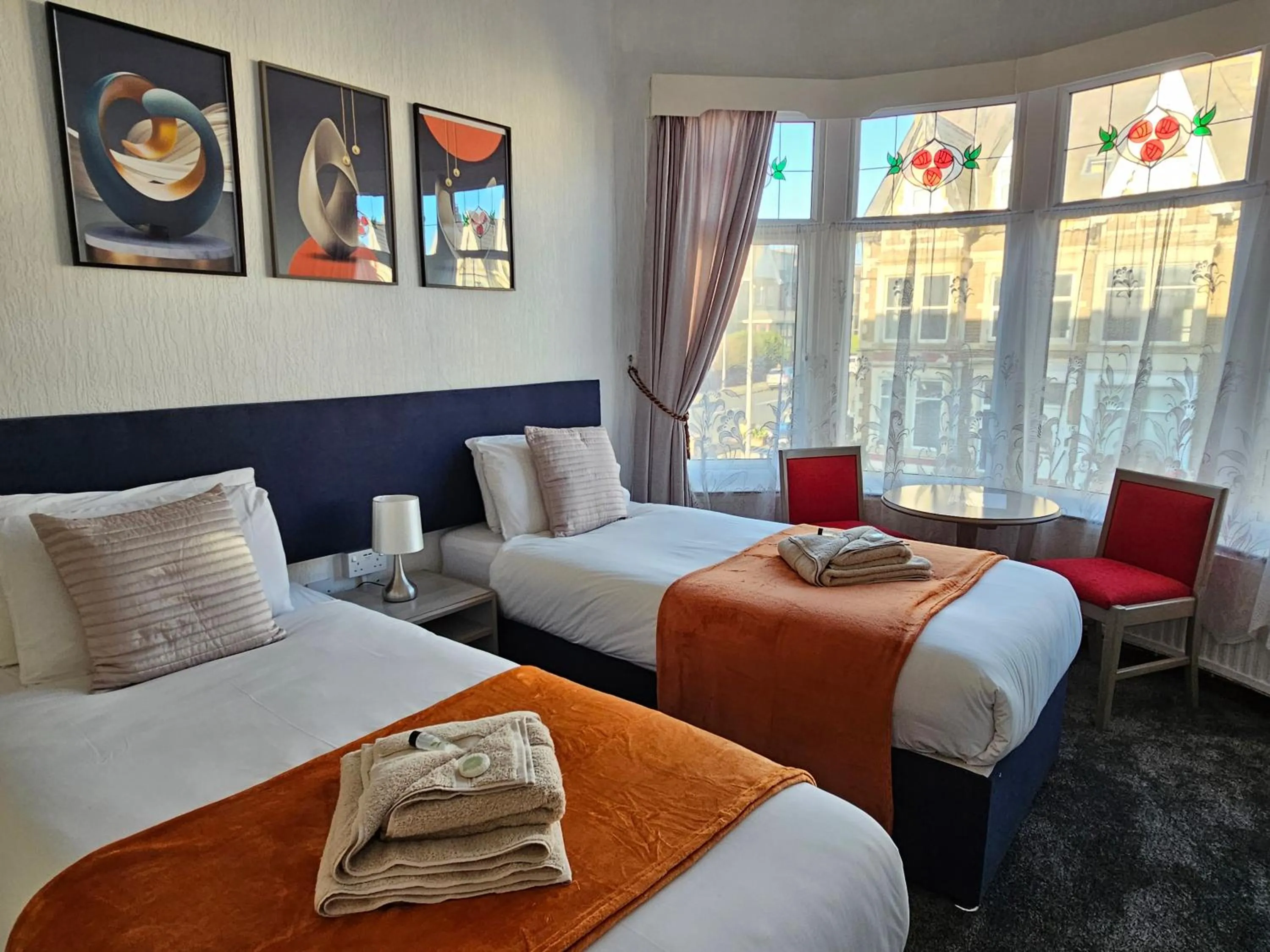 Bedroom, Bed in Collingwood Hotel