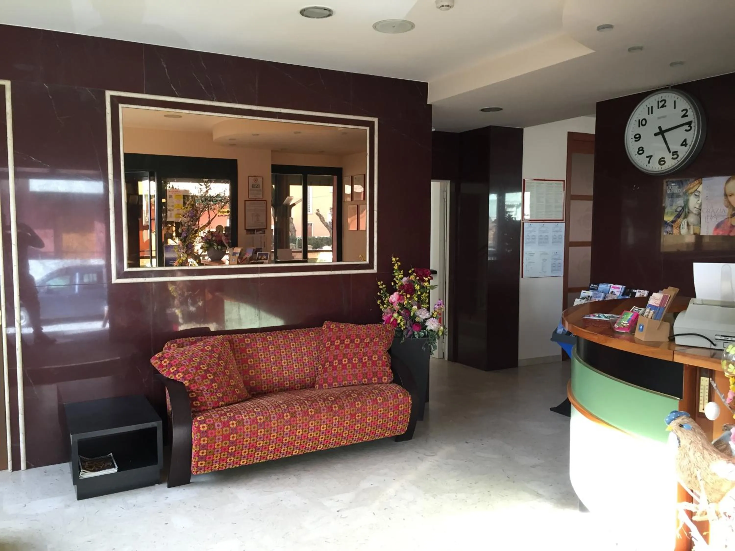 Lobby or reception in Hotel Sabra