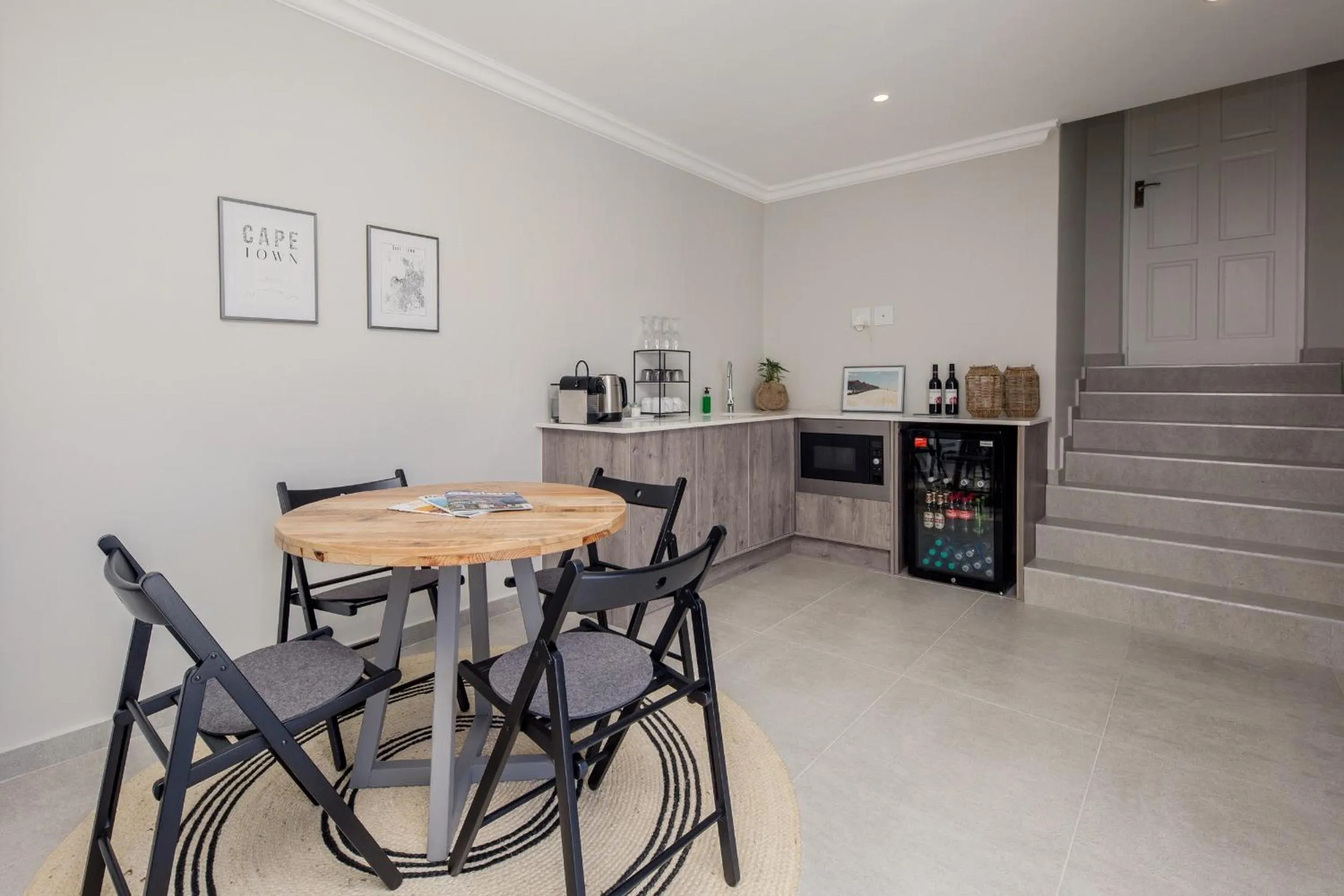 Kitchen or kitchenette in The Little Palm