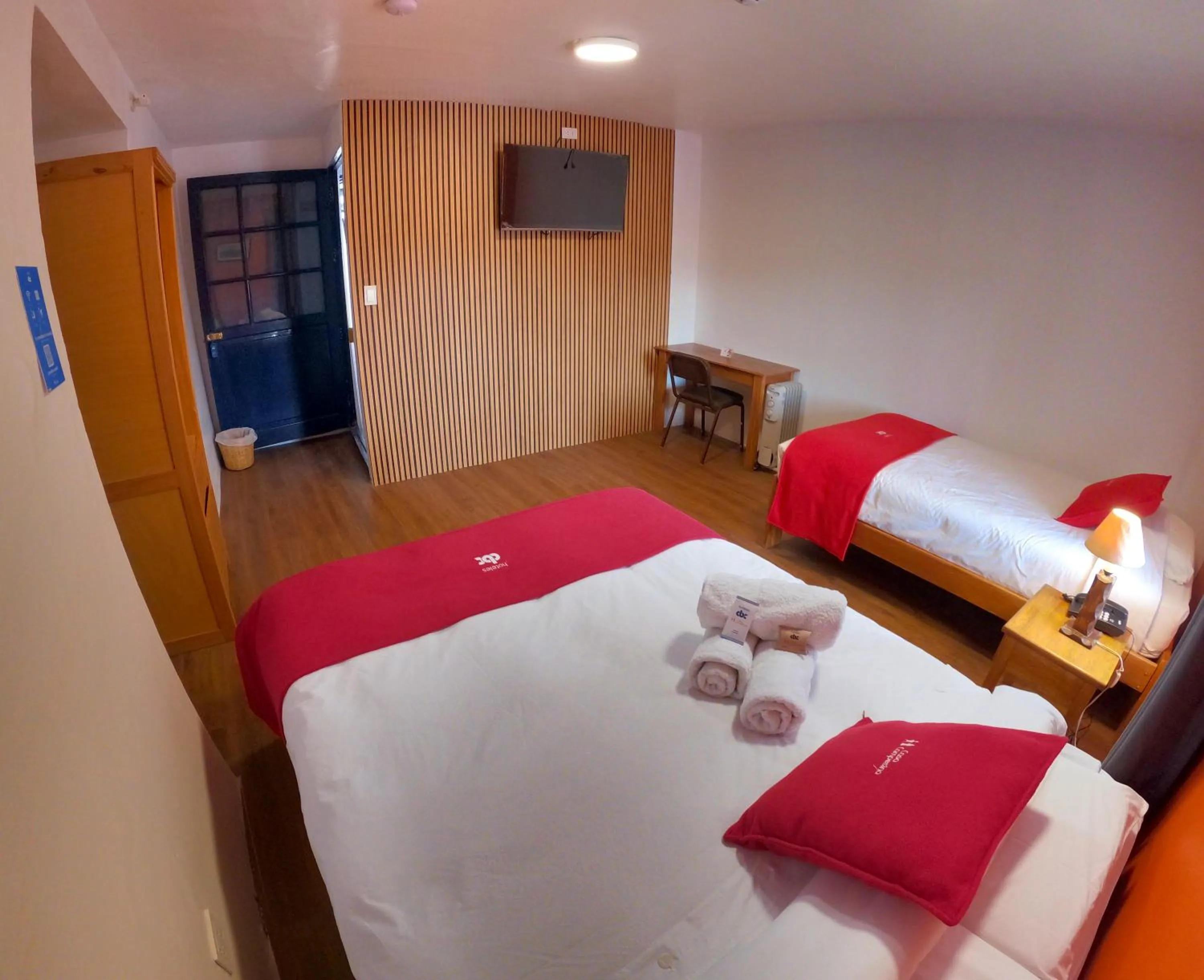 Animals, Bed in Hotel Casa Campesina