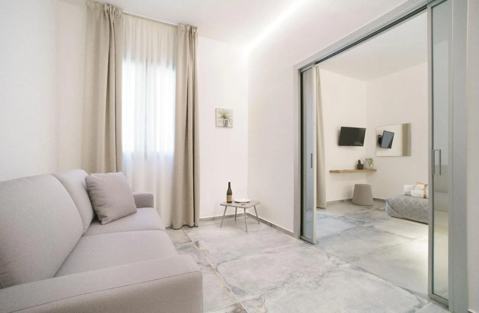 Family in Oasi del Golfo Suites B&B