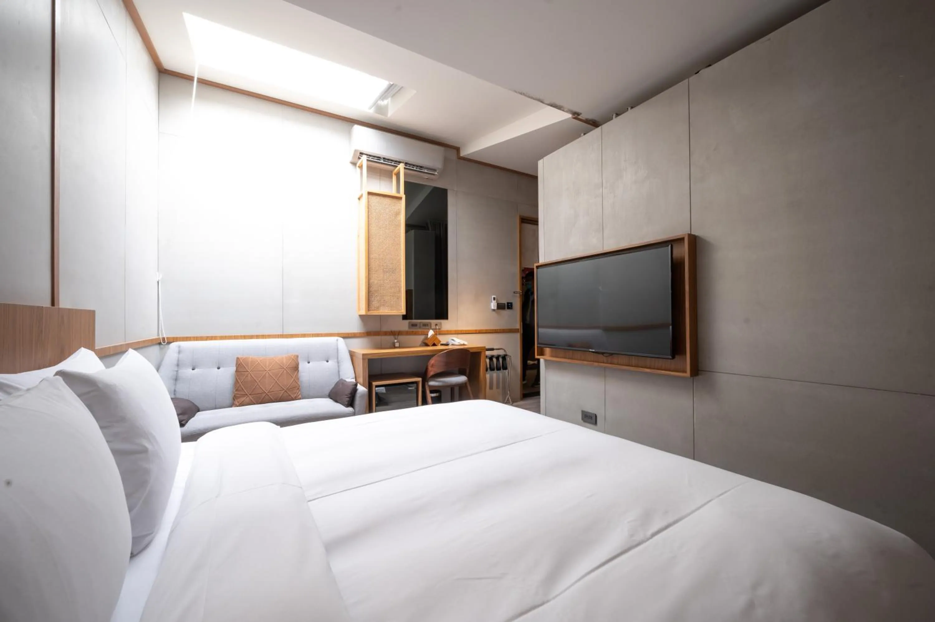 Bedroom, Bed in Yunoyado Onsen Hot Spring Hotel Deyang