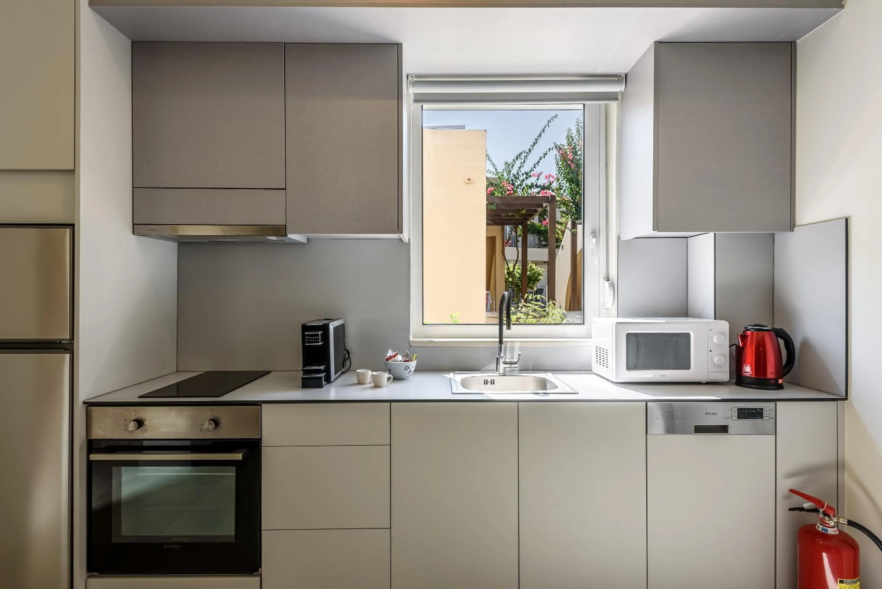 Coffee/tea facilities in Azure Beach Villas