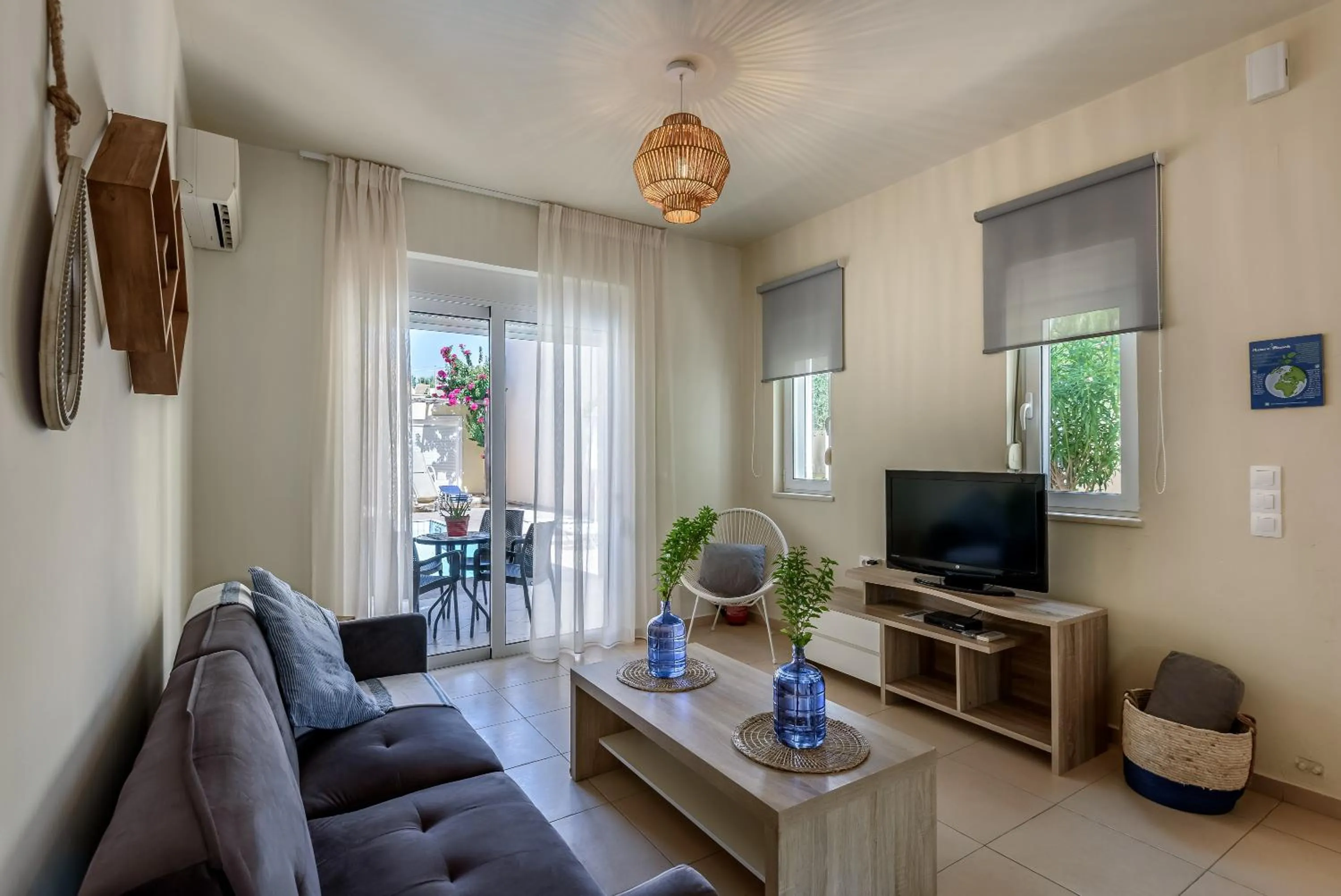 TV and multimedia in Azure Beach Villas