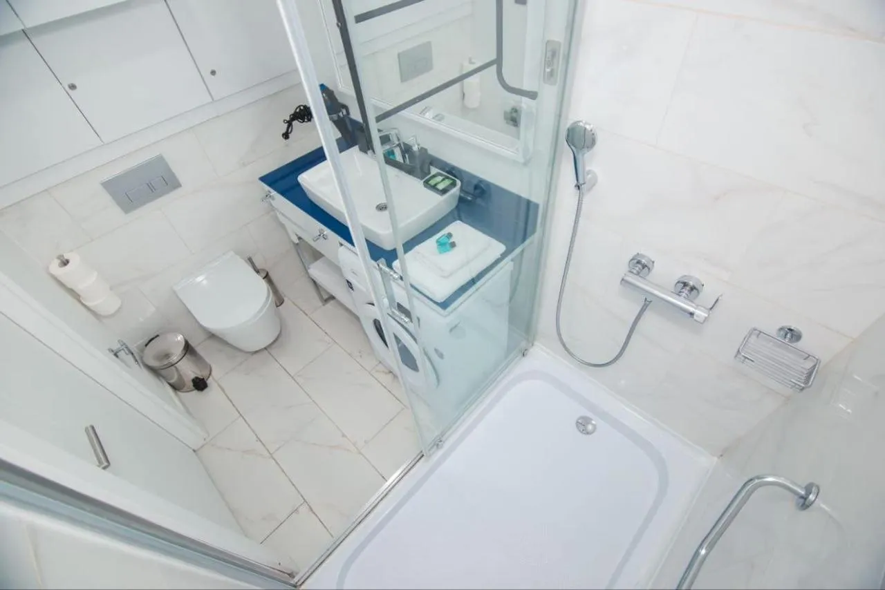 Shower in Royal Sea Breeze Apartments