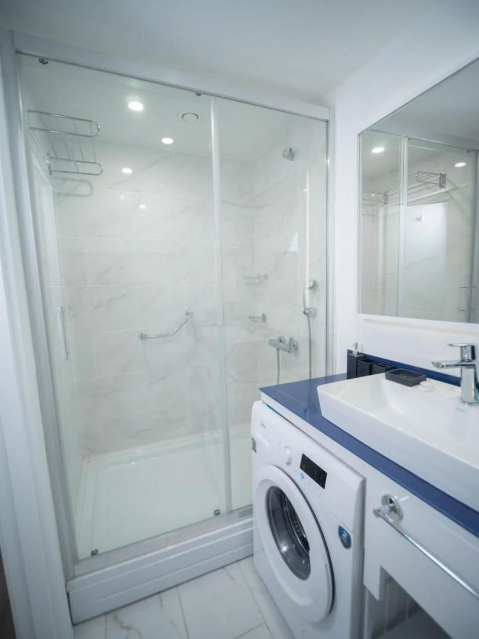 Bathroom in Royal Sea Breeze Apartments